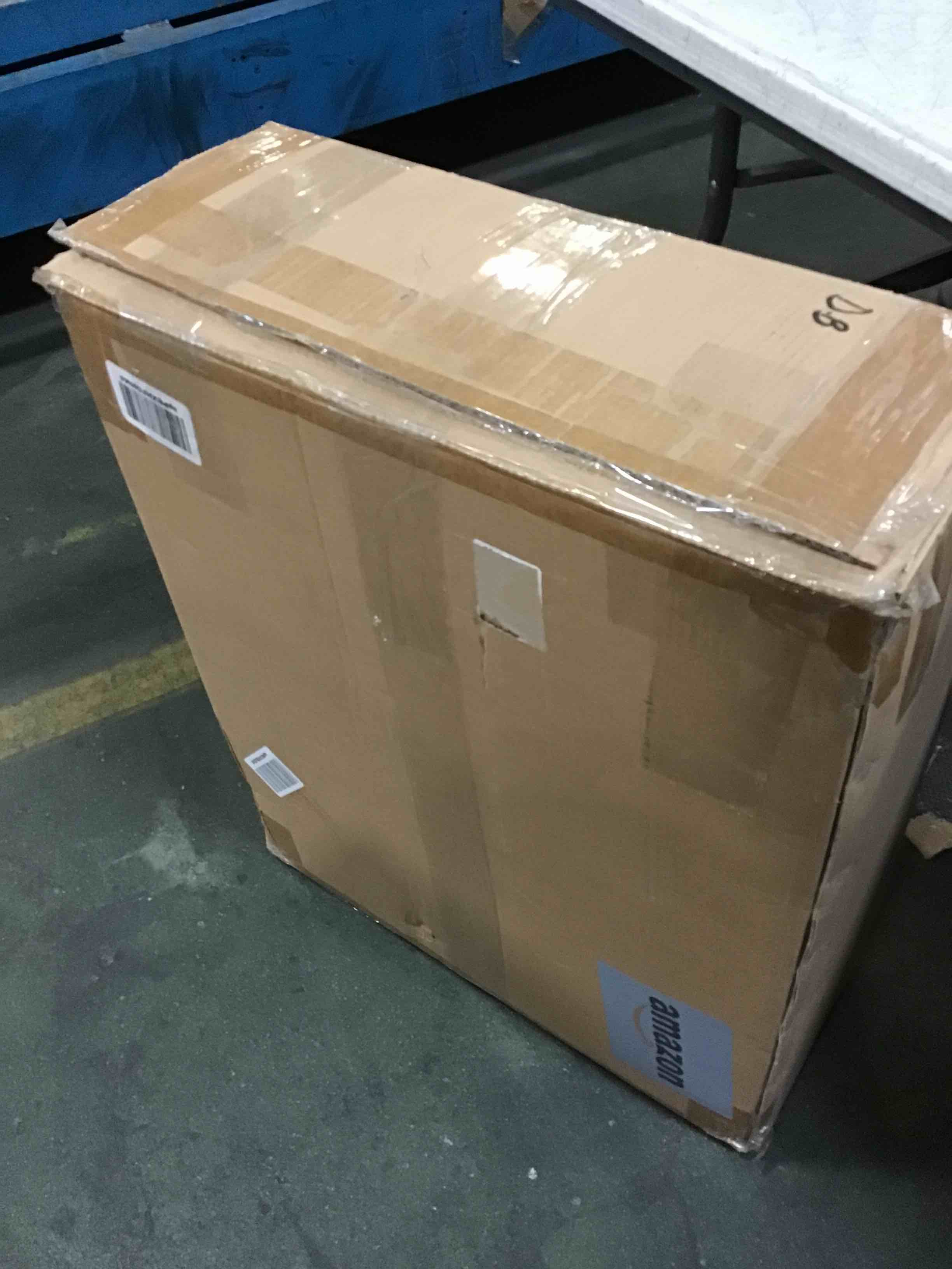 https://s3.amazonaws.com/lotting-images-prod/bidfta/BLU6849813_1721795518264.jpeg