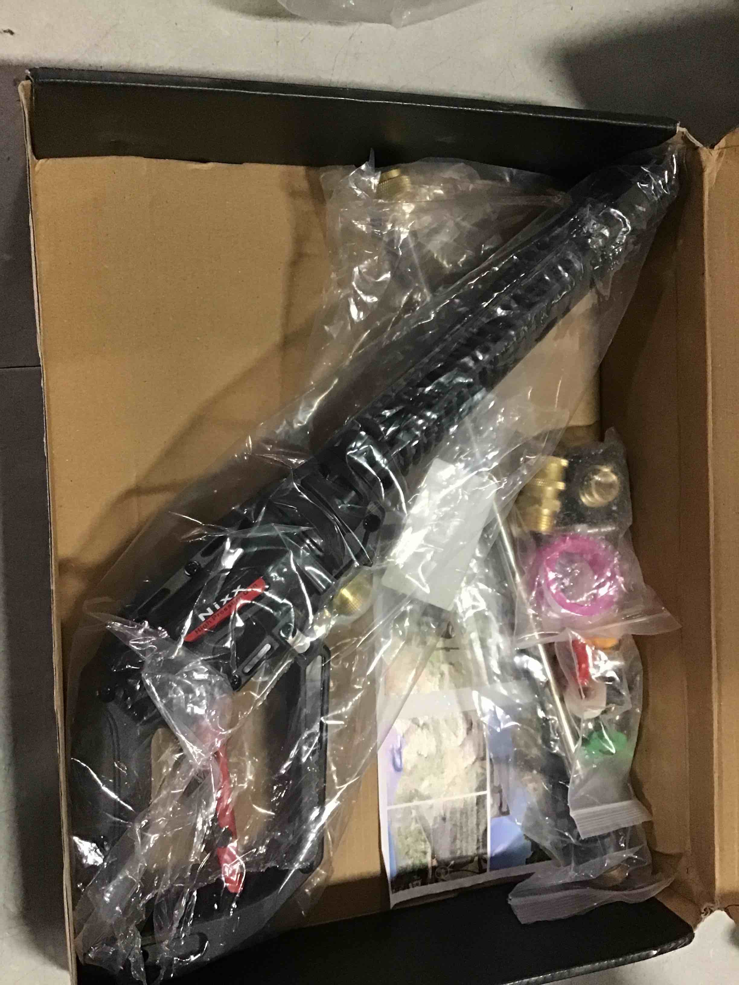 https://s3.amazonaws.com/lotting-images-prod/bidfta/BLU6850422_1722050387068.jpeg