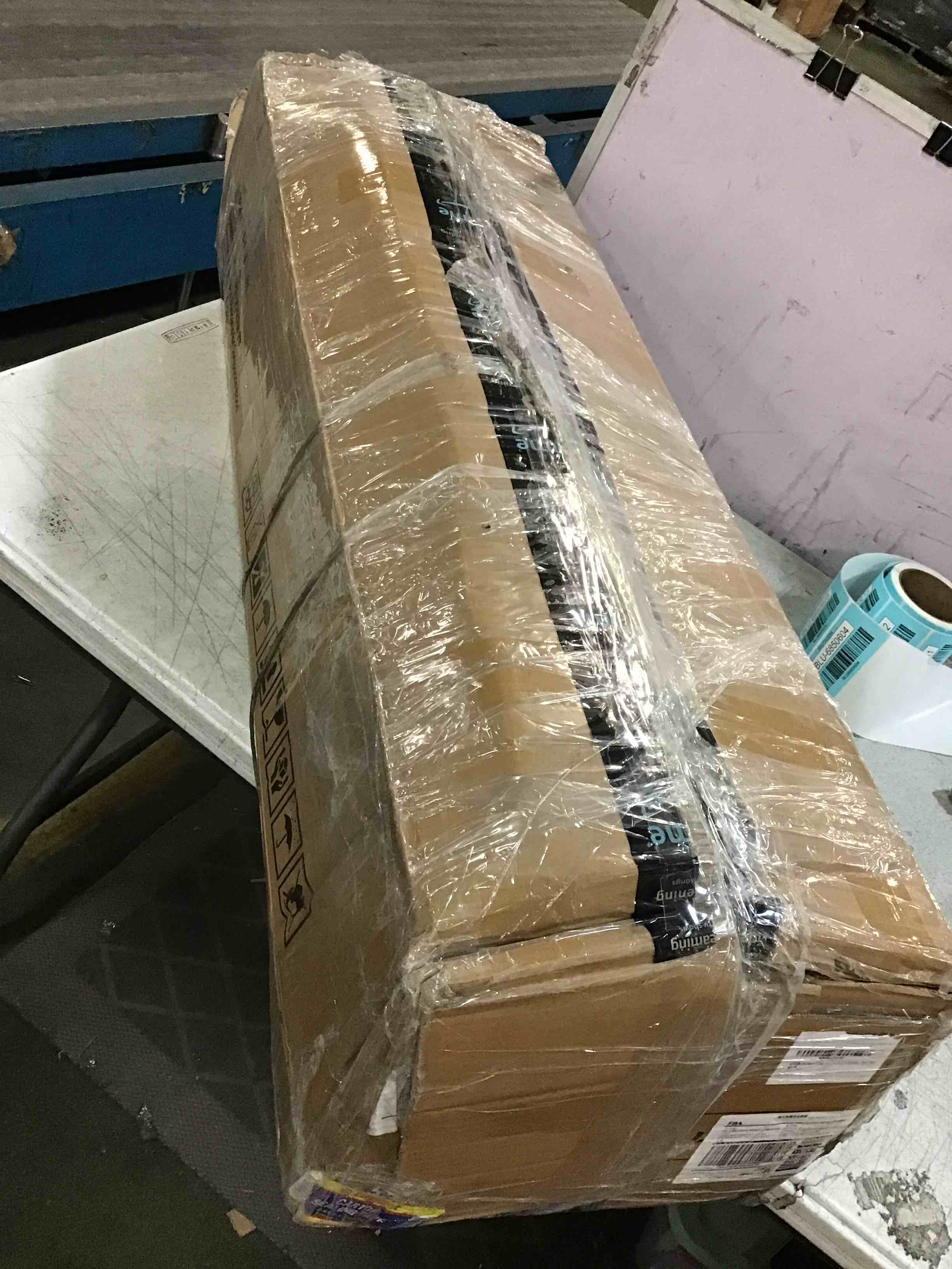https://s3.amazonaws.com/lotting-images-prod/bidfta/BLU6850604_1722300104901.jpeg