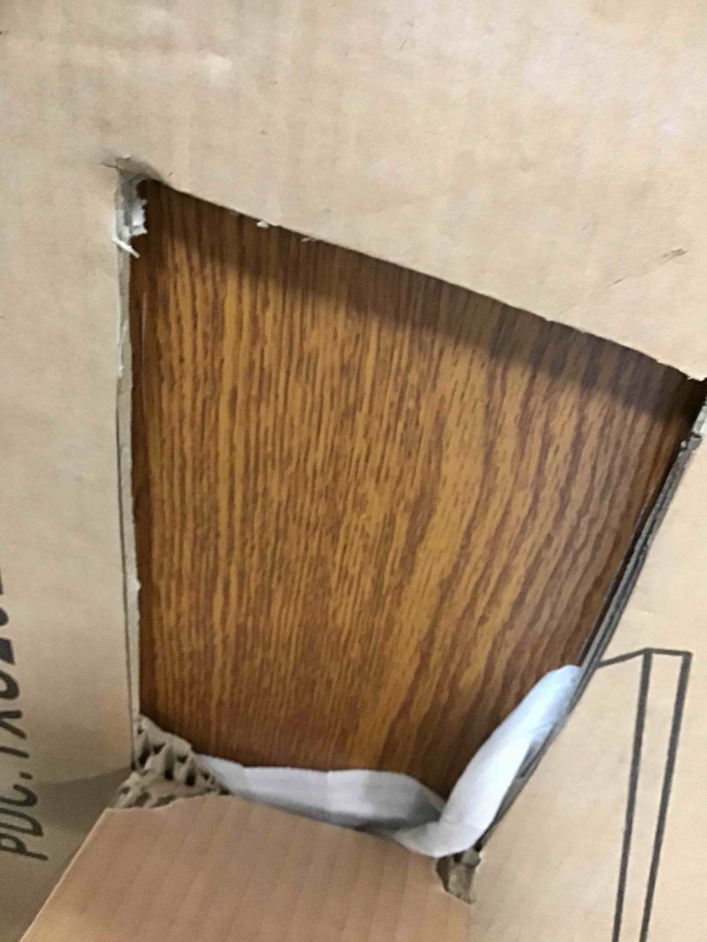 https://s3.amazonaws.com/lotting-images-prod/bidfta/BLU6850647_1722307353365.jpeg