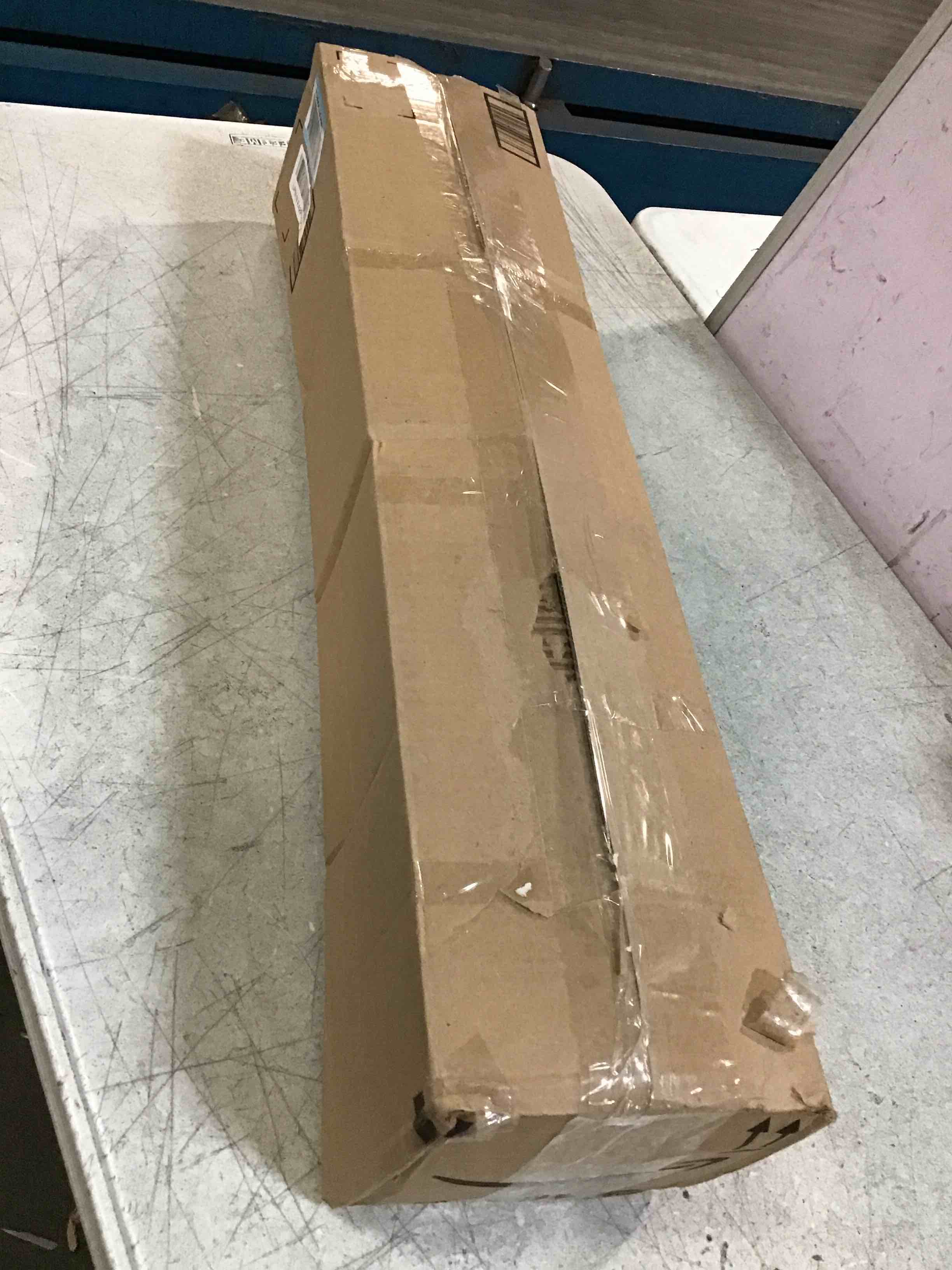https://s3.amazonaws.com/lotting-images-prod/bidfta/BLU6850878_1722402042779.jpeg