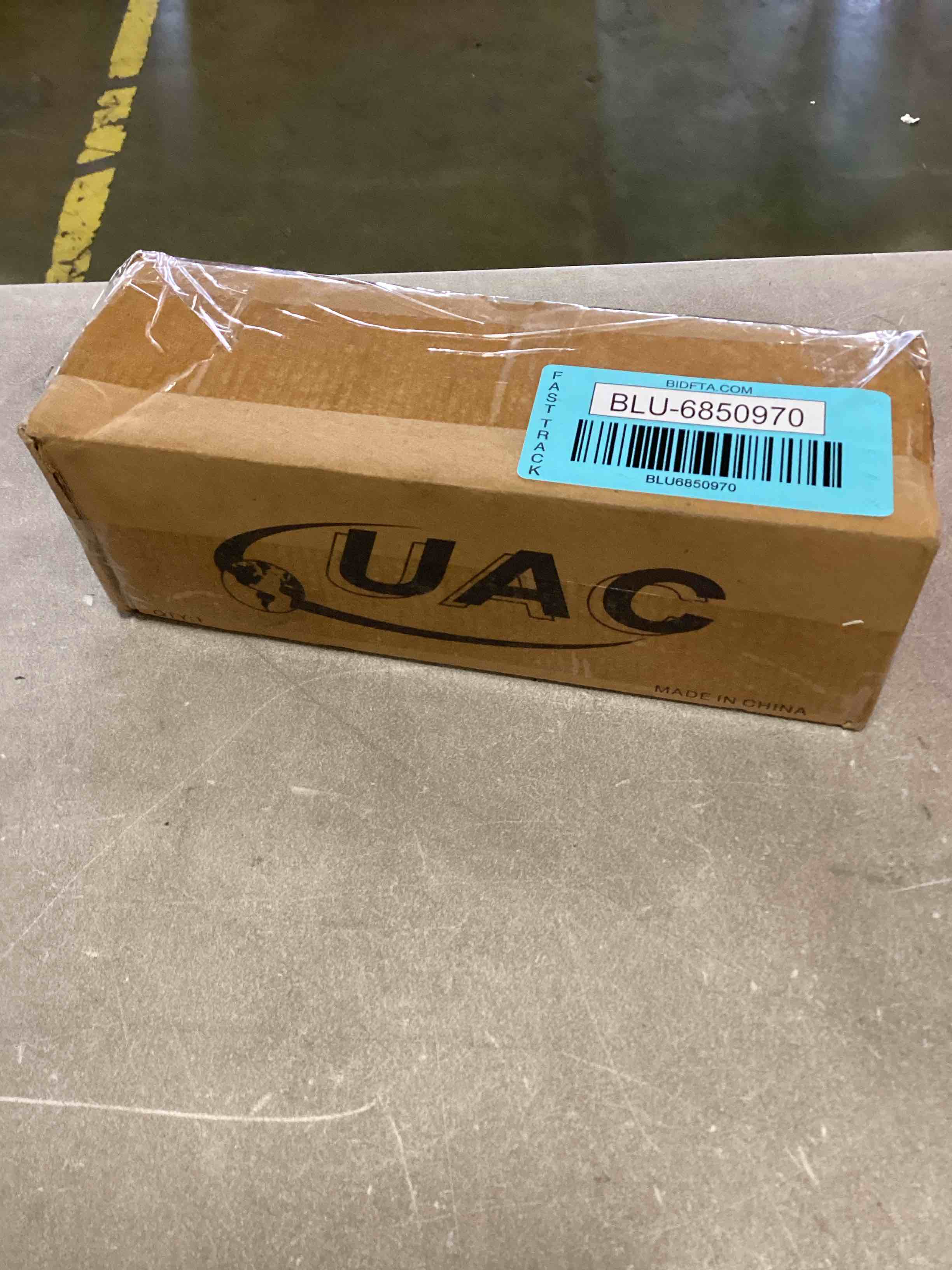 https://s3.amazonaws.com/lotting-images-prod/bidfta/BLU6850970_1721841482846.jpeg