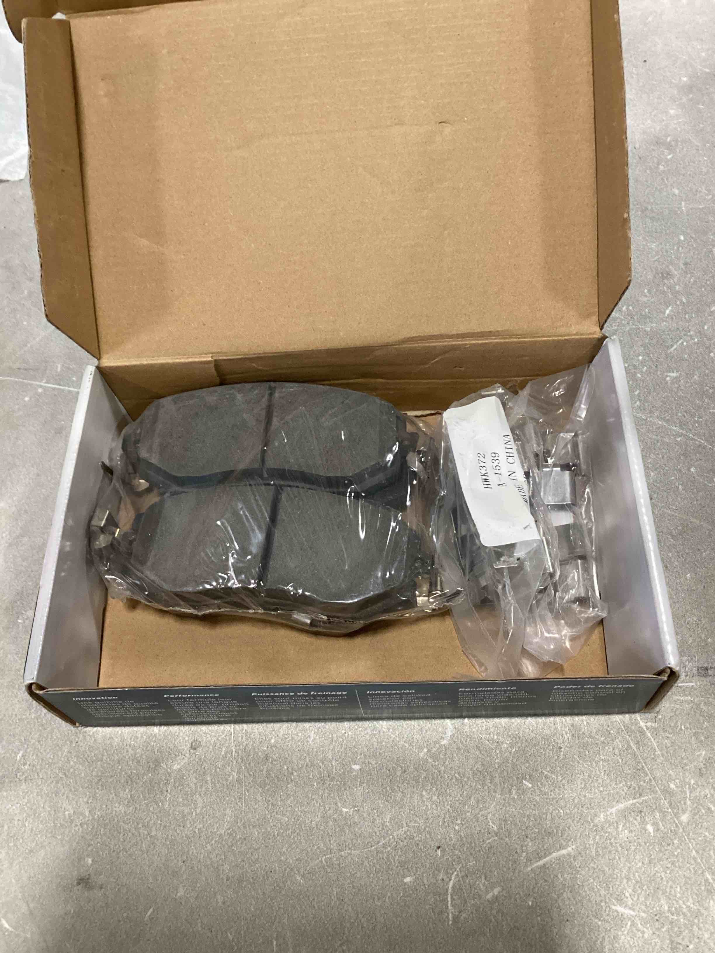https://s3.amazonaws.com/lotting-images-prod/bidfta/BLU6851056_1721909727408.jpeg