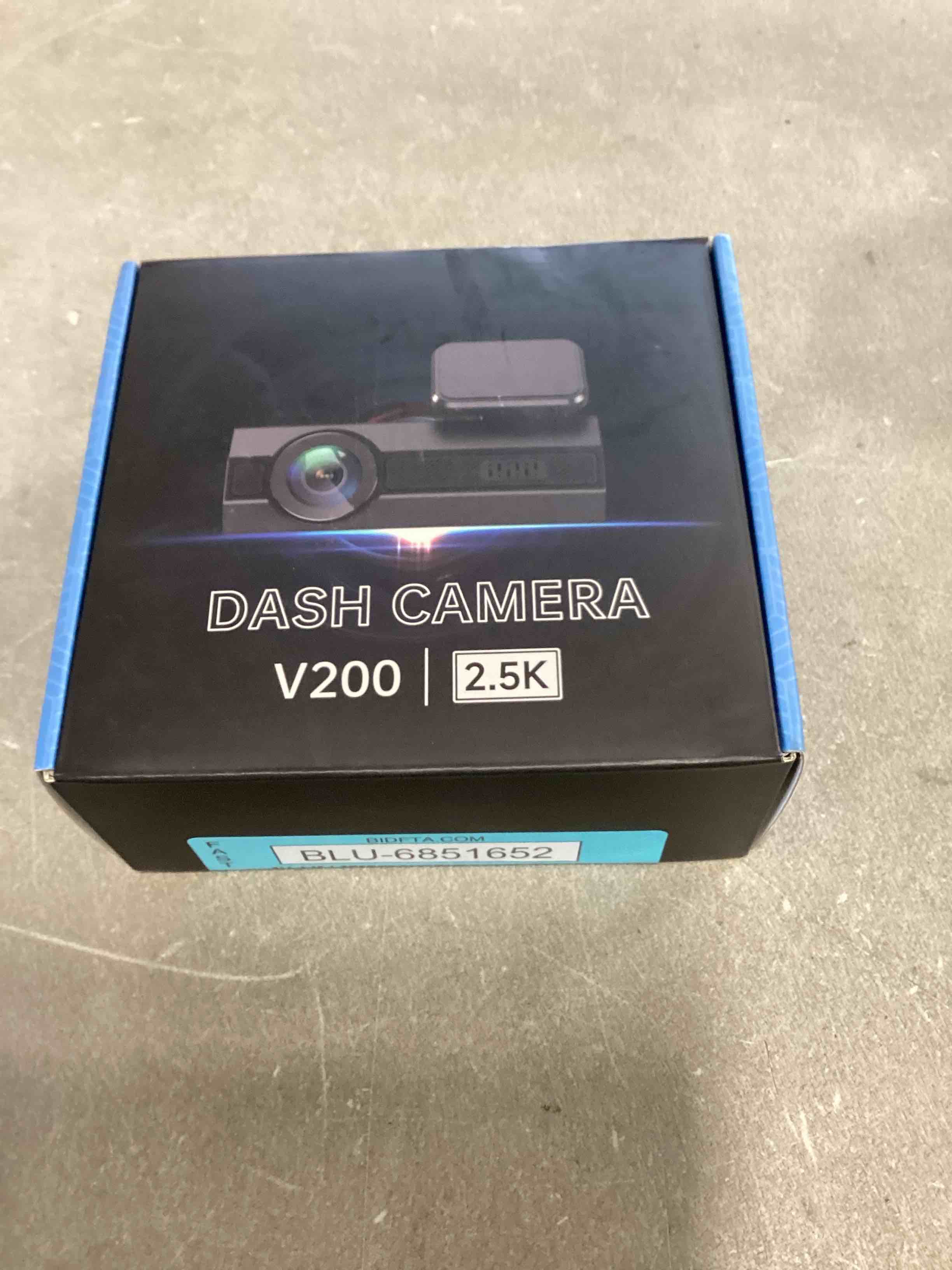 https://s3.amazonaws.com/lotting-images-prod/bidfta/BLU6851652_1722277261227.jpeg