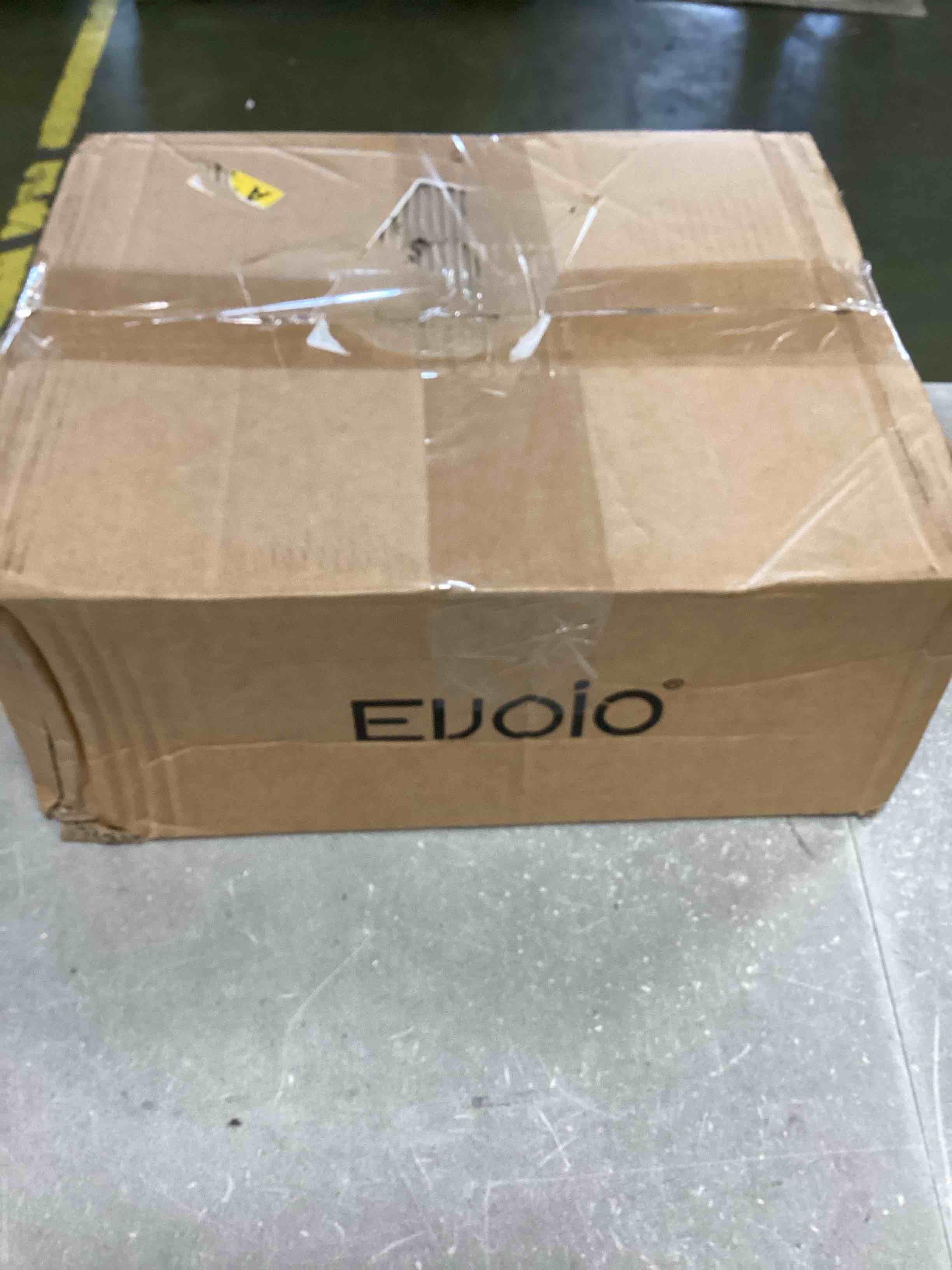 https://s3.amazonaws.com/lotting-images-prod/bidfta/BLU6851949_1722428804435.jpeg