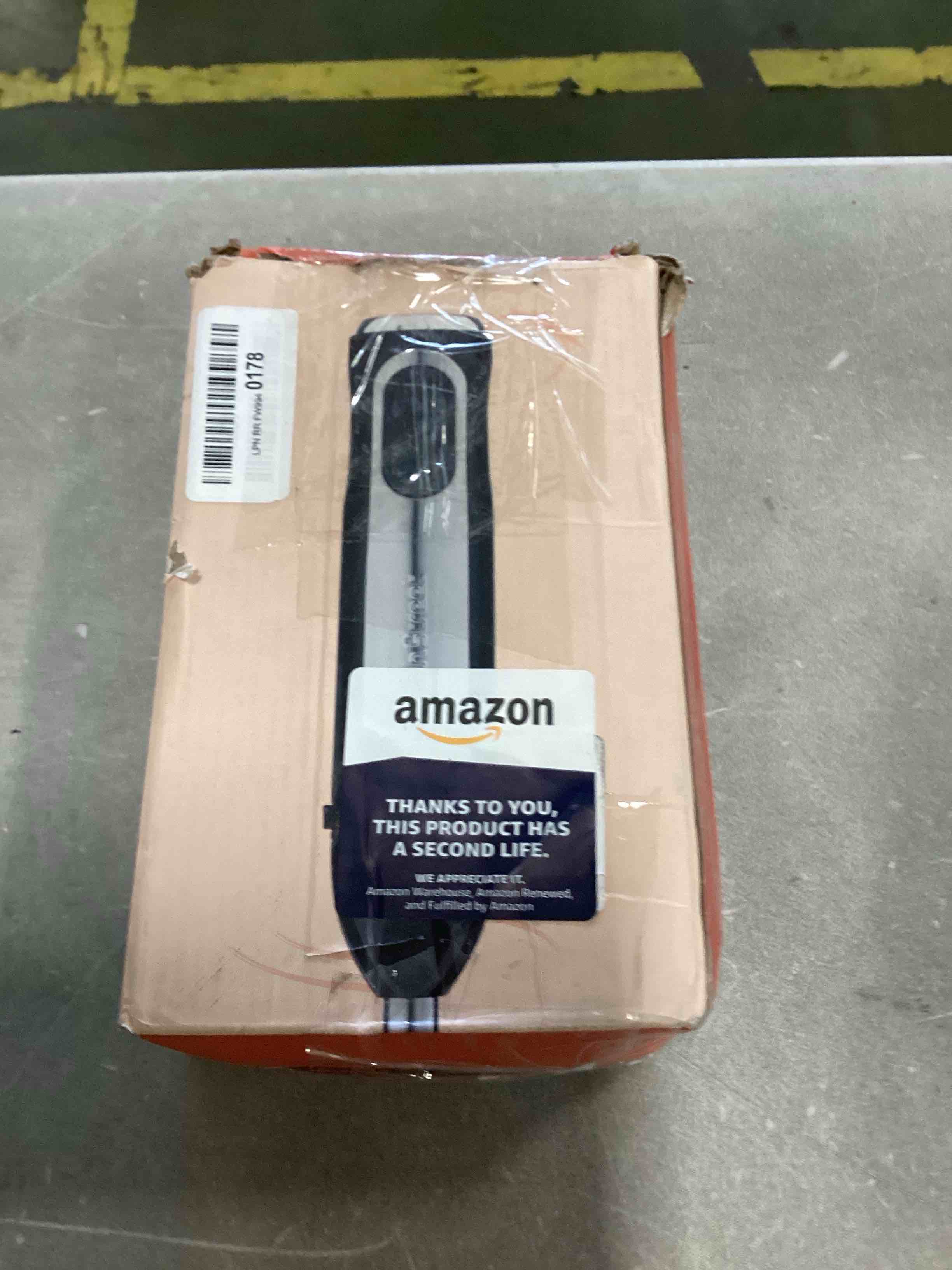 https://s3.amazonaws.com/lotting-images-prod/bidfta/BLU6852289_1722526507025.jpeg