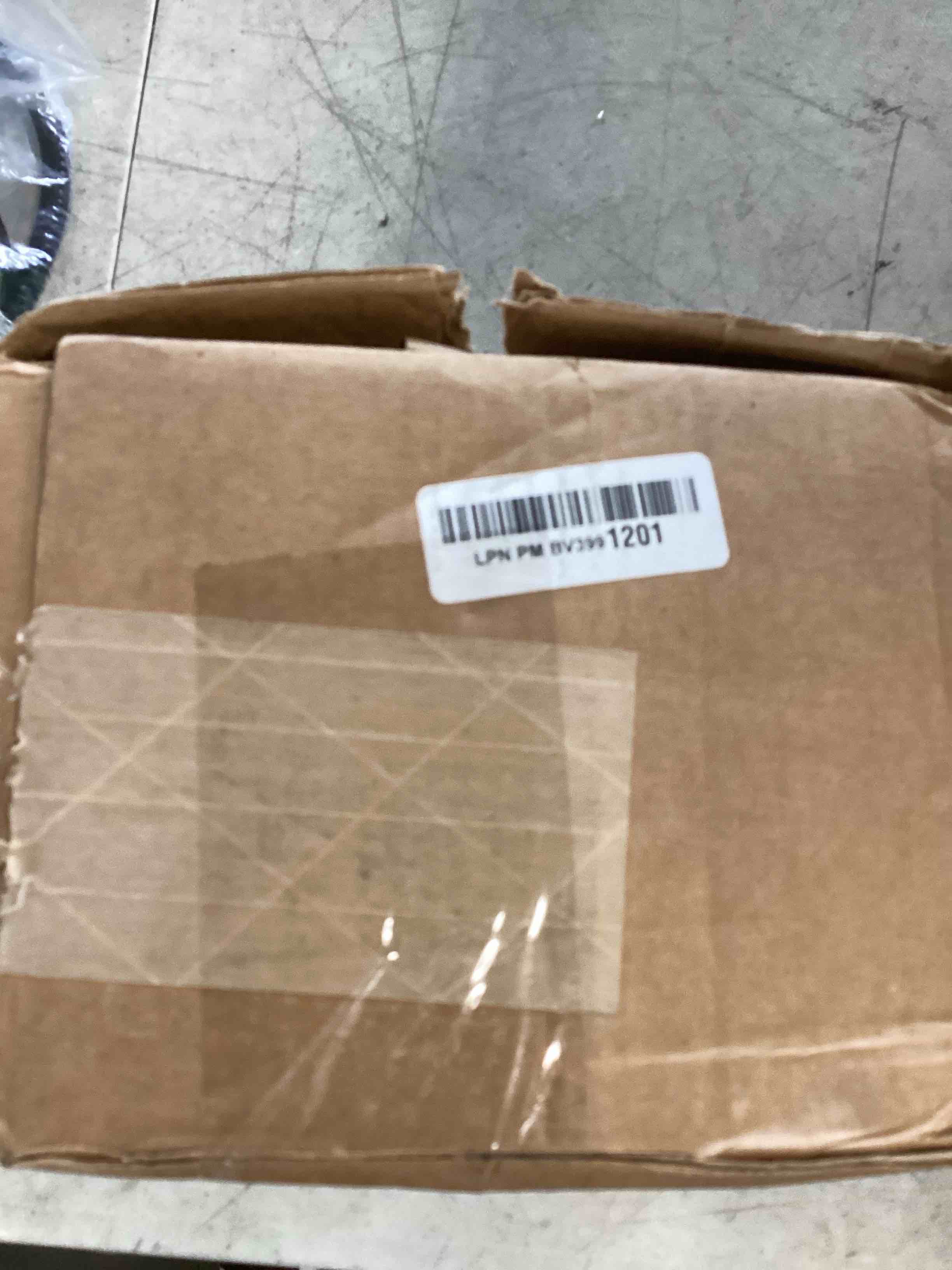 https://s3.amazonaws.com/lotting-images-prod/bidfta/BLU6852583_1721848330903.jpeg