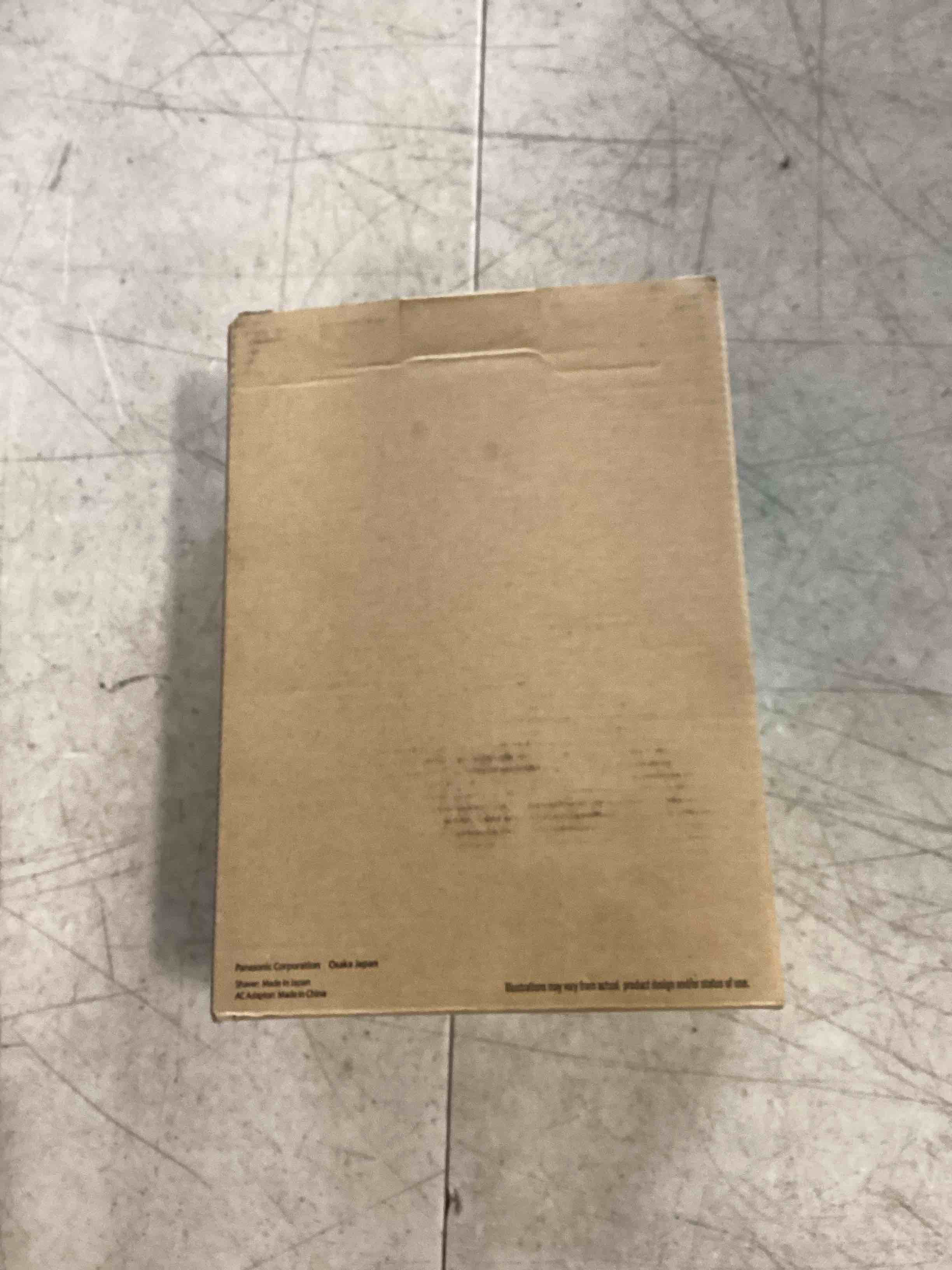 https://s3.amazonaws.com/lotting-images-prod/bidfta/BLU6852598_1721850591443.jpeg