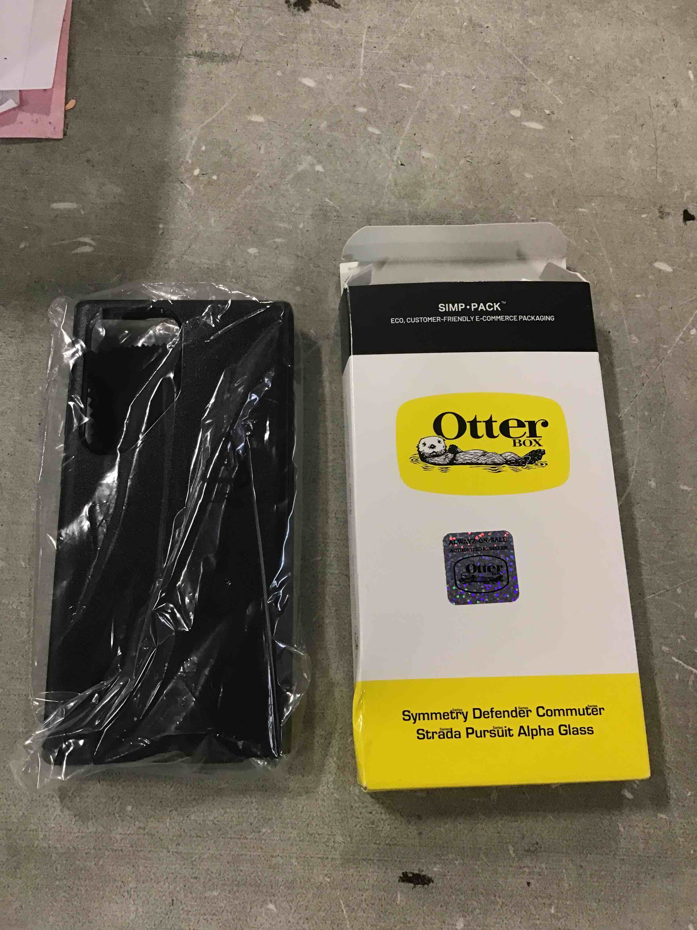 https://s3.amazonaws.com/lotting-images-prod/bidfta/BLU6852943_1722256010404.jpeg