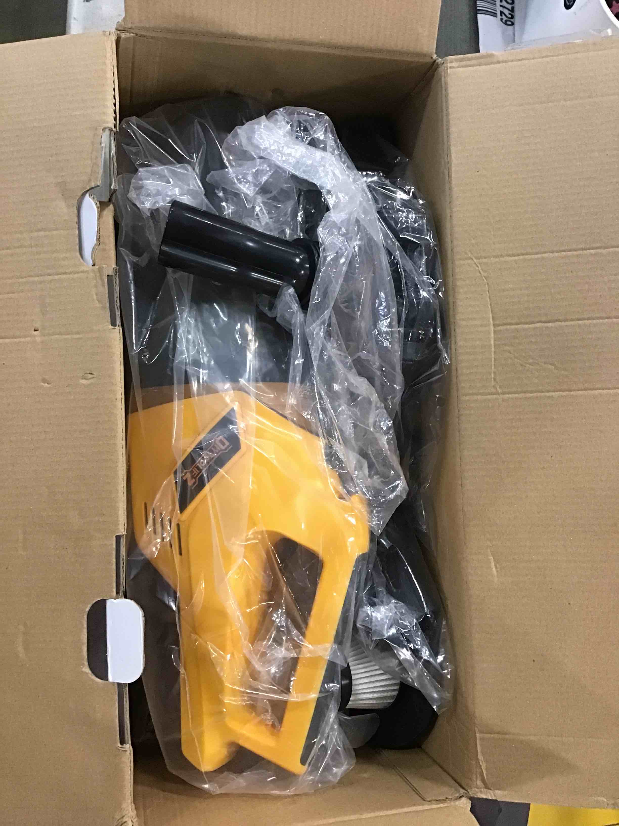 https://s3.amazonaws.com/lotting-images-prod/bidfta/BLU6853101_1722343504419.jpeg