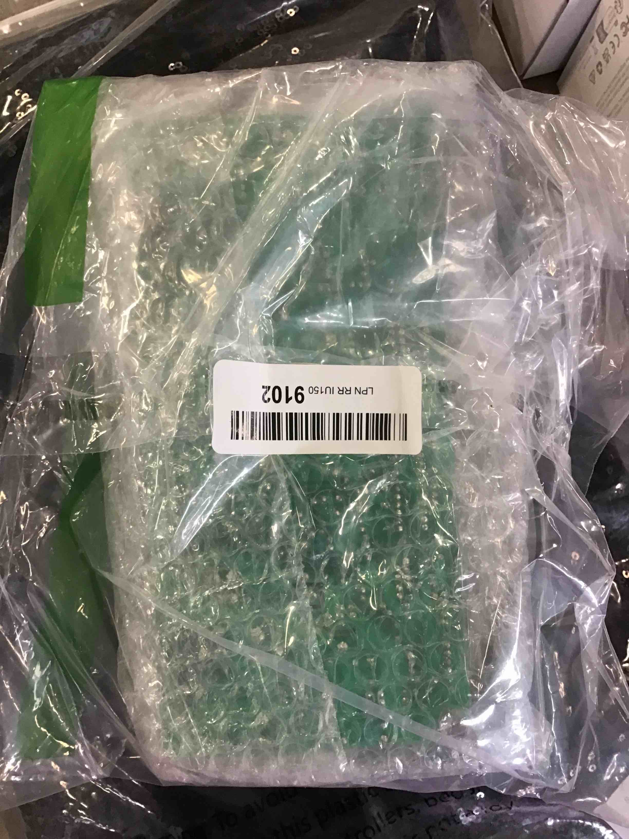 https://s3.amazonaws.com/lotting-images-prod/bidfta/BLU6853174_1722353789751.jpeg