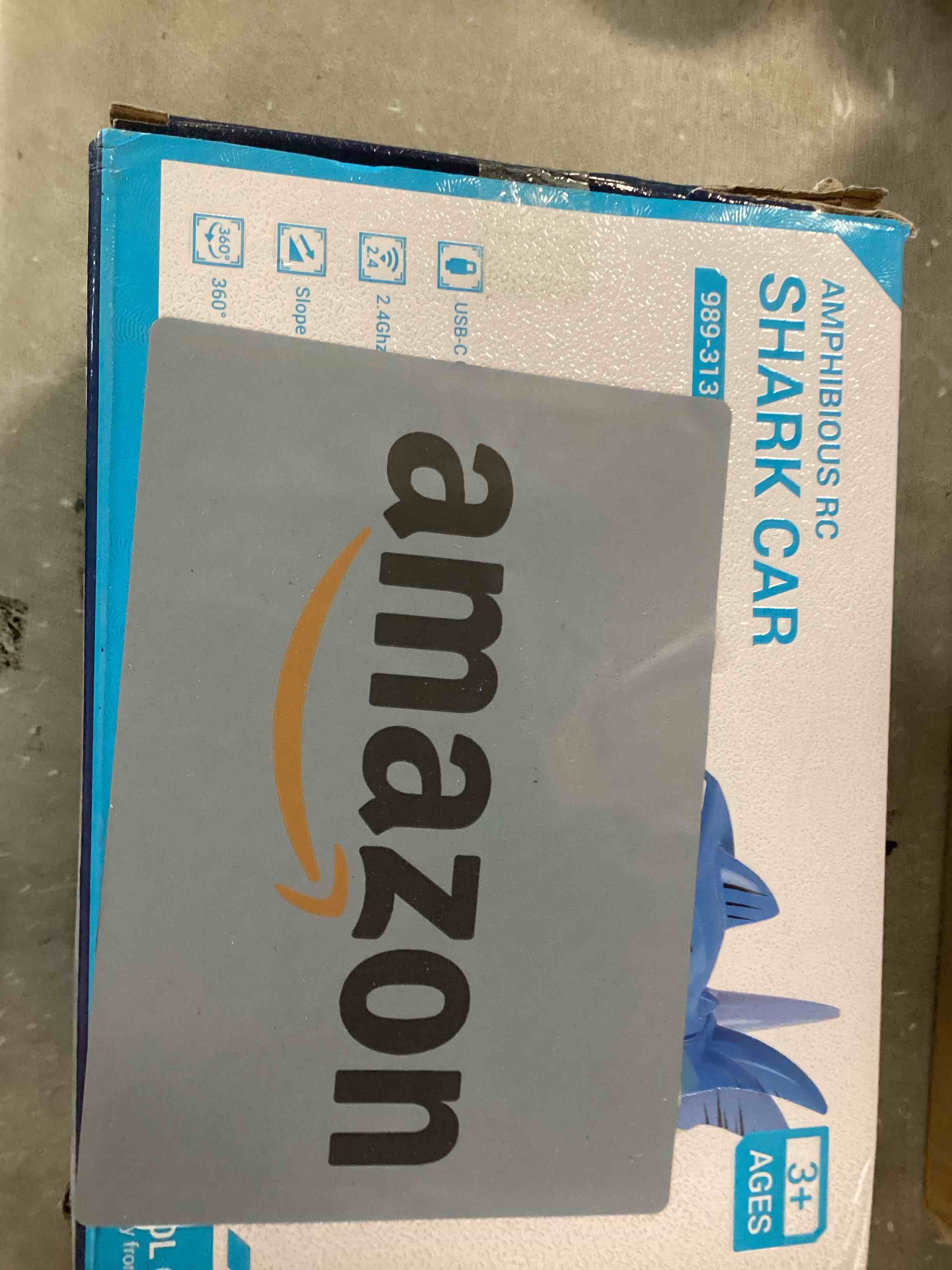 https://s3.amazonaws.com/lotting-images-prod/bidfta/BLU6853487_1722537919499.jpeg