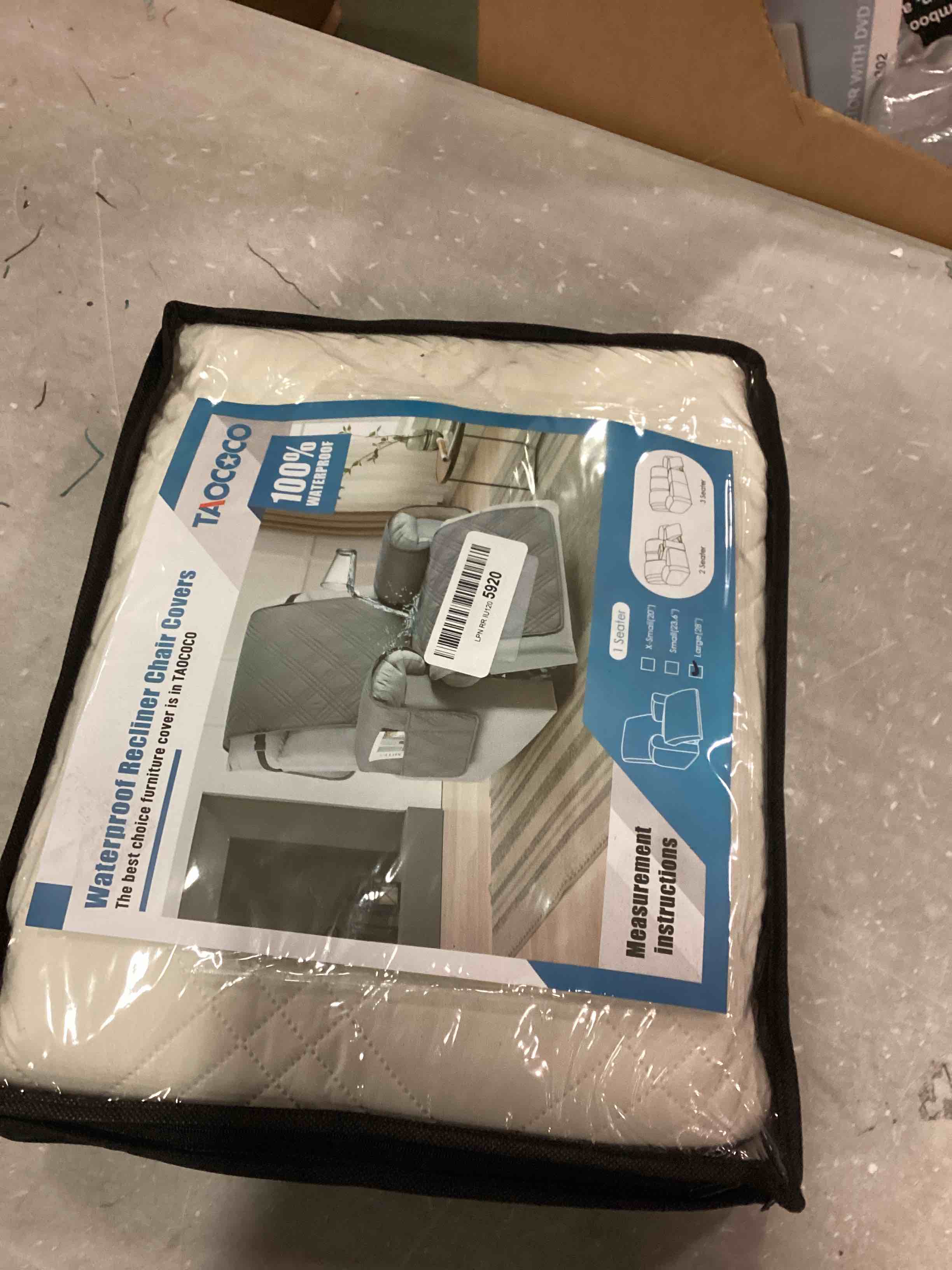 https://s3.amazonaws.com/lotting-images-prod/bidfta/BLU6853948_1721788530936.jpeg