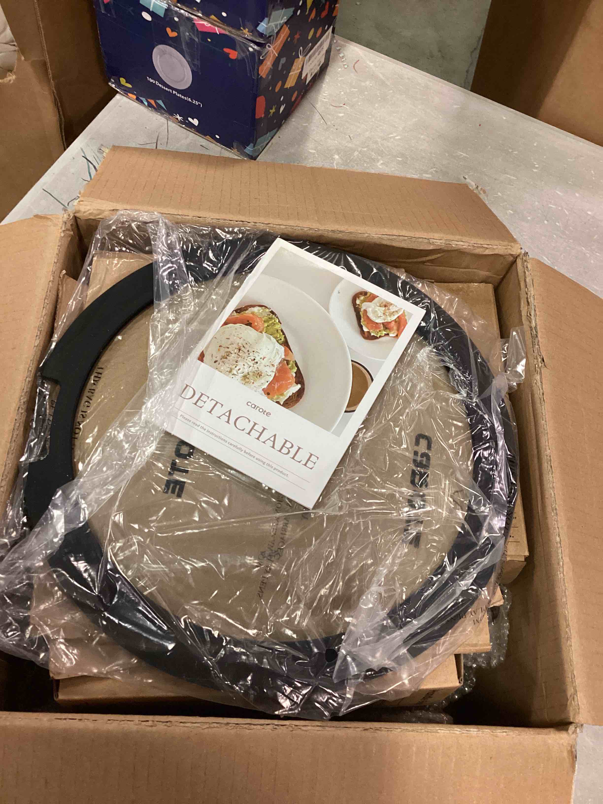 https://s3.amazonaws.com/lotting-images-prod/bidfta/BLU6853993_1721793893681.jpeg