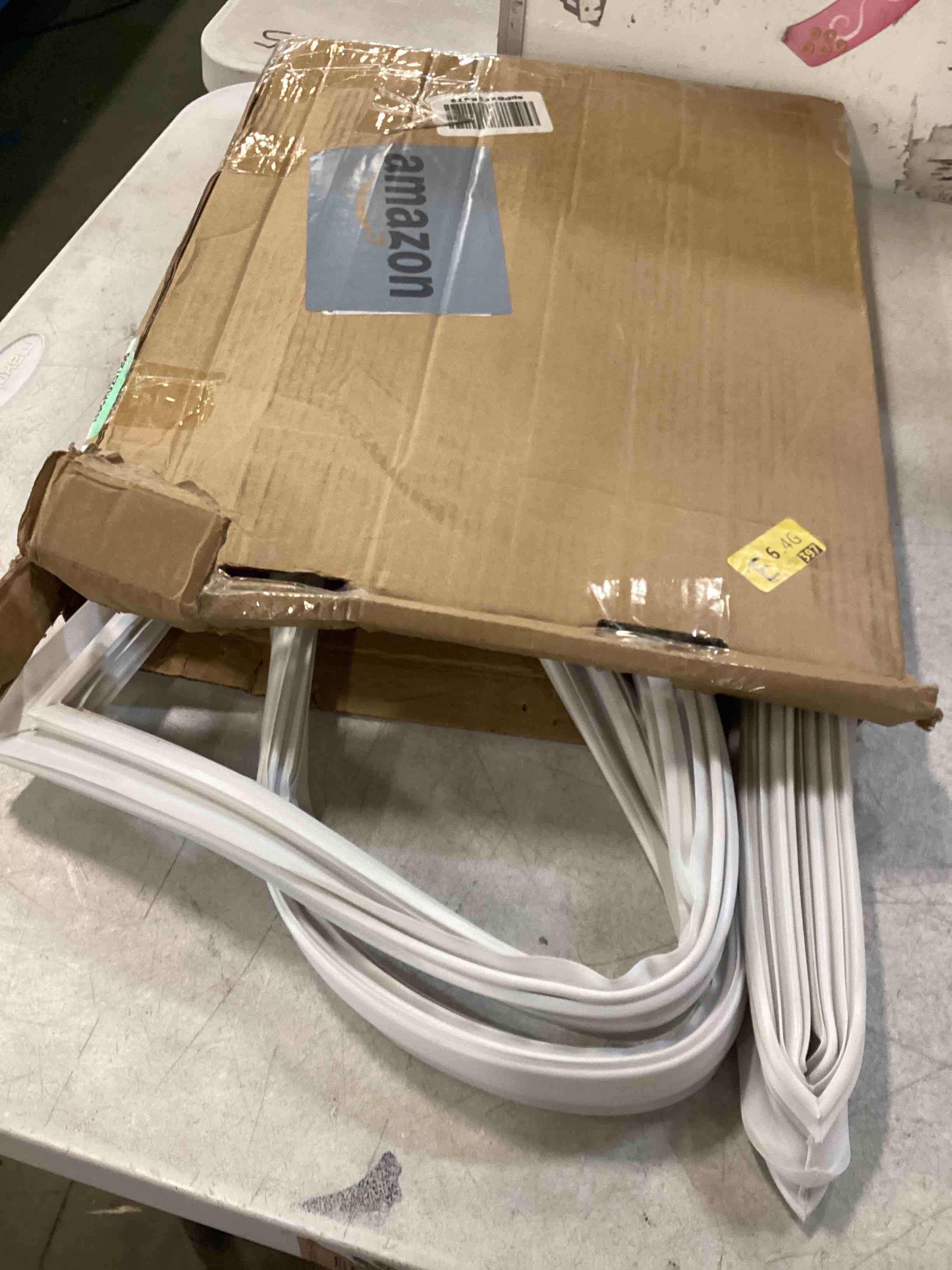 https://s3.amazonaws.com/lotting-images-prod/bidfta/BLU6854677_1722028756219.jpeg