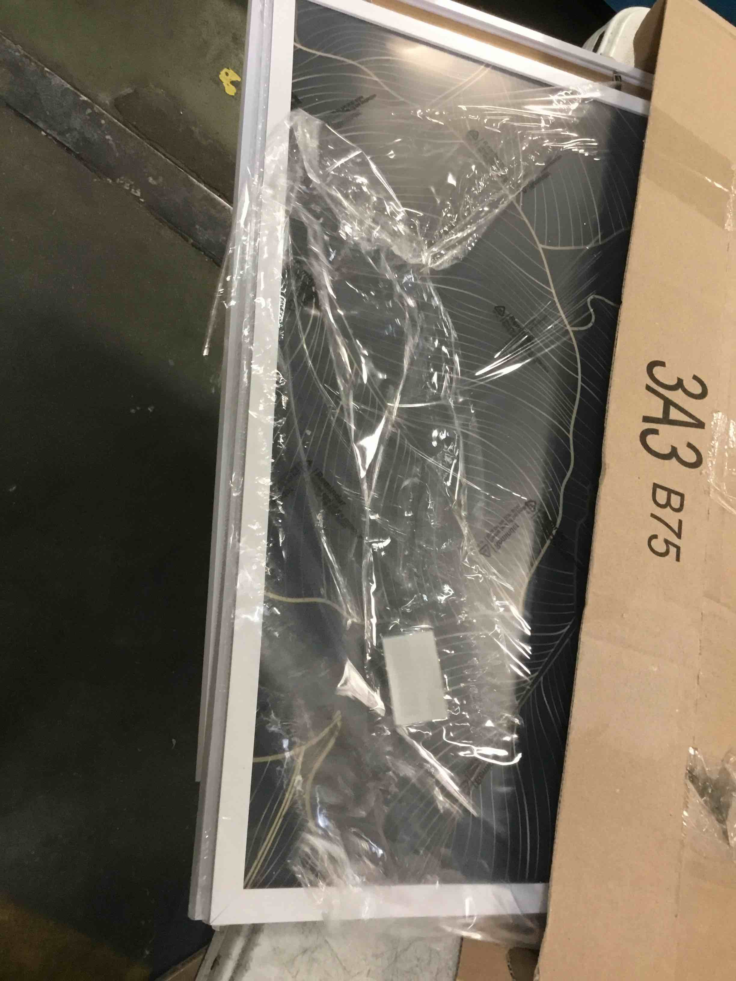 https://s3.amazonaws.com/lotting-images-prod/bidfta/BLU6855320_1722896758690.jpeg