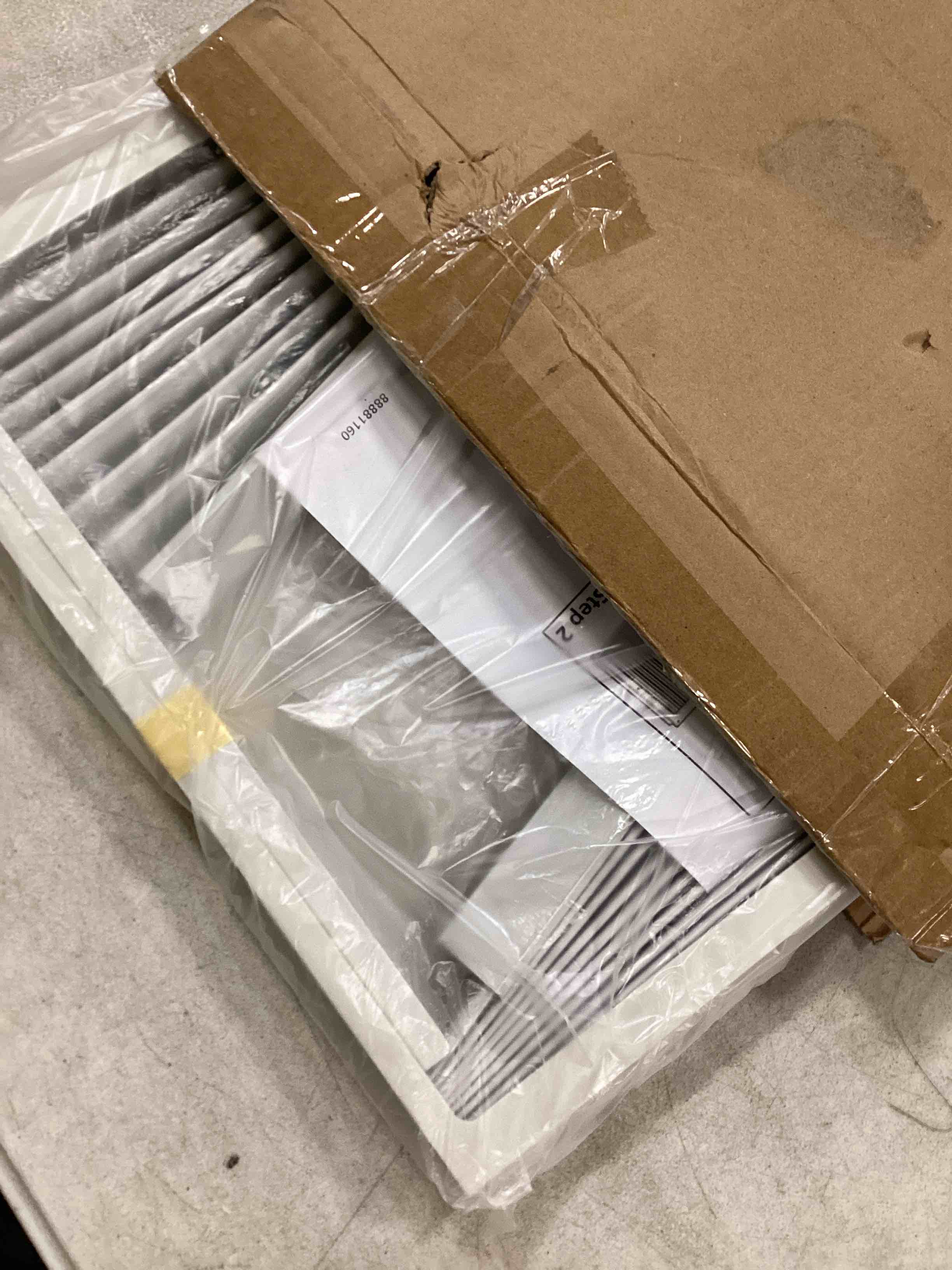 https://s3.amazonaws.com/lotting-images-prod/bidfta/BLU6855473_1721824706857.jpeg