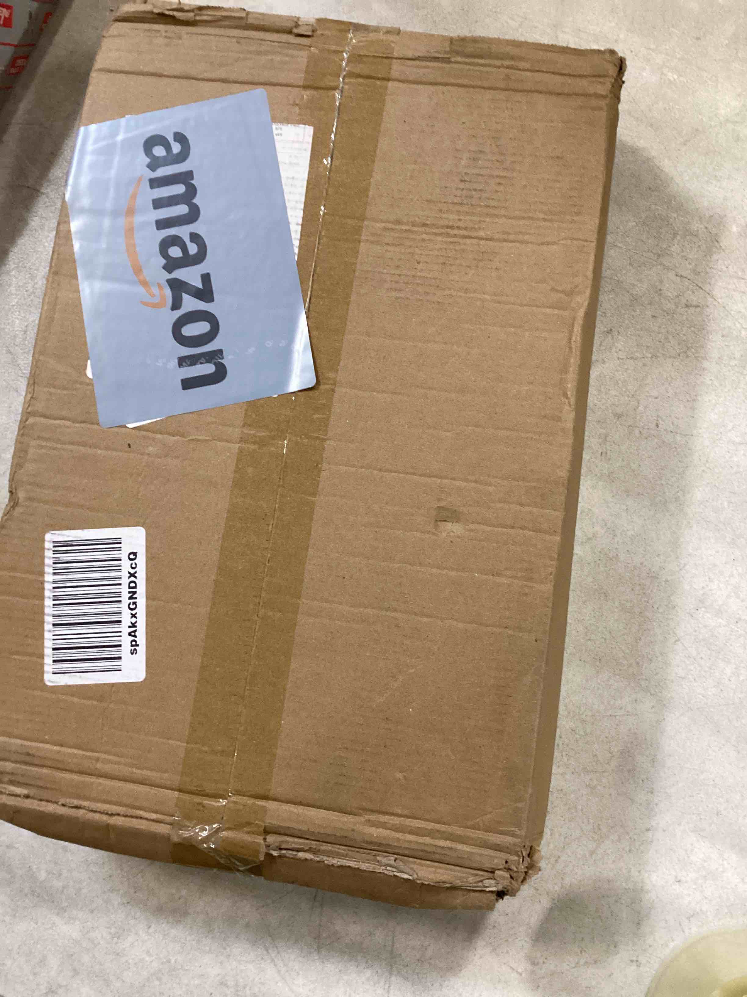 https://s3.amazonaws.com/lotting-images-prod/bidfta/BLU6855753_1721851589046.jpeg