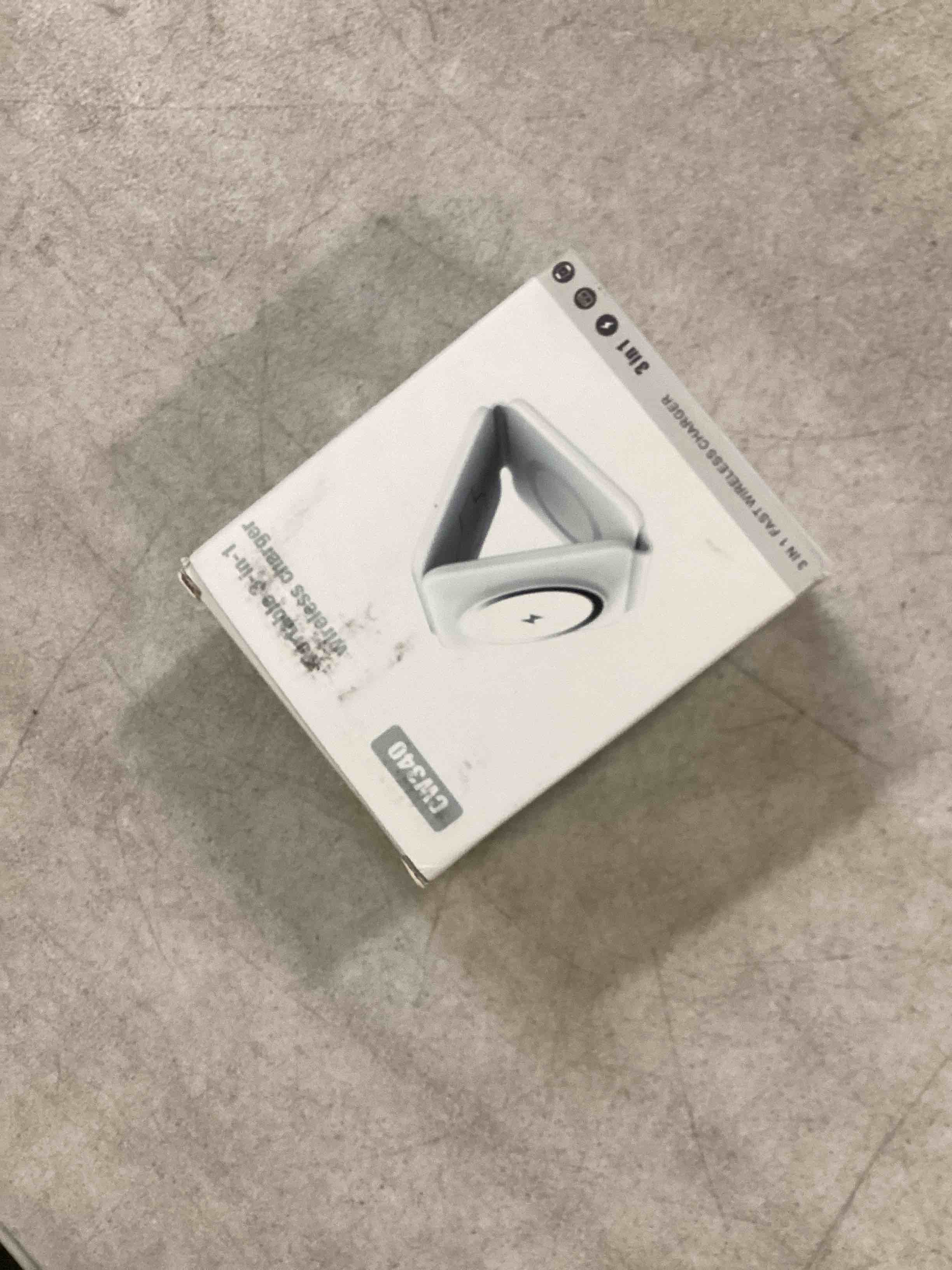 https://s3.amazonaws.com/lotting-images-prod/bidfta/BLU6855757_1721851787400.jpeg