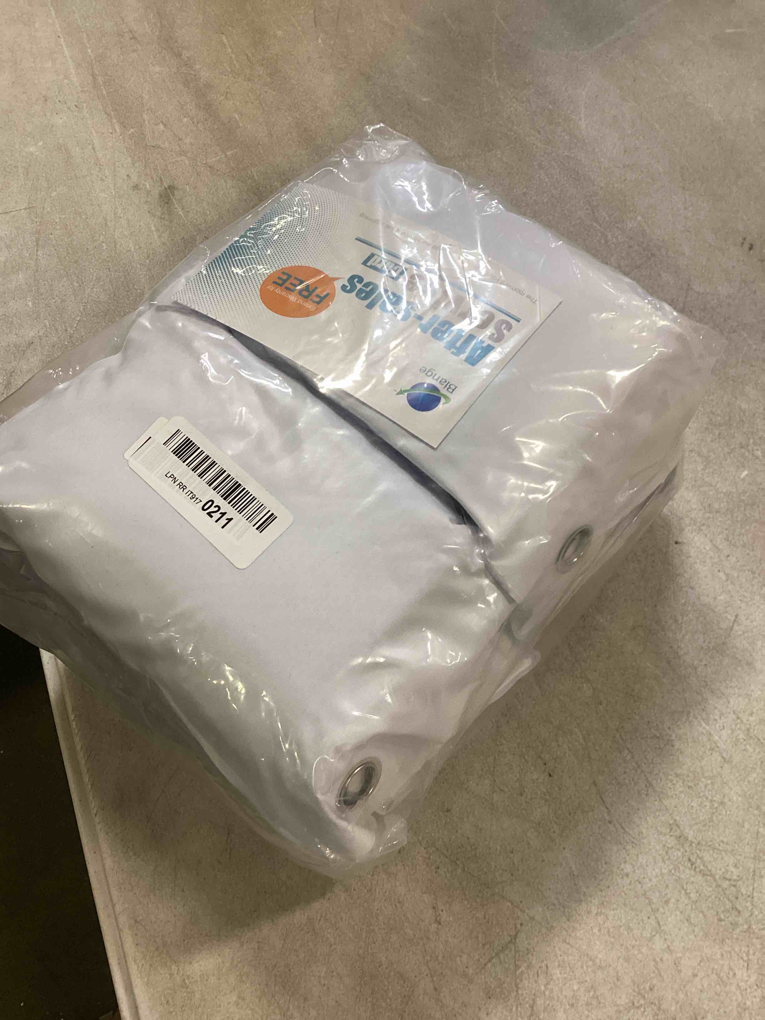 https://s3.amazonaws.com/lotting-images-prod/bidfta/BLU6856030_1721931836076.jpeg