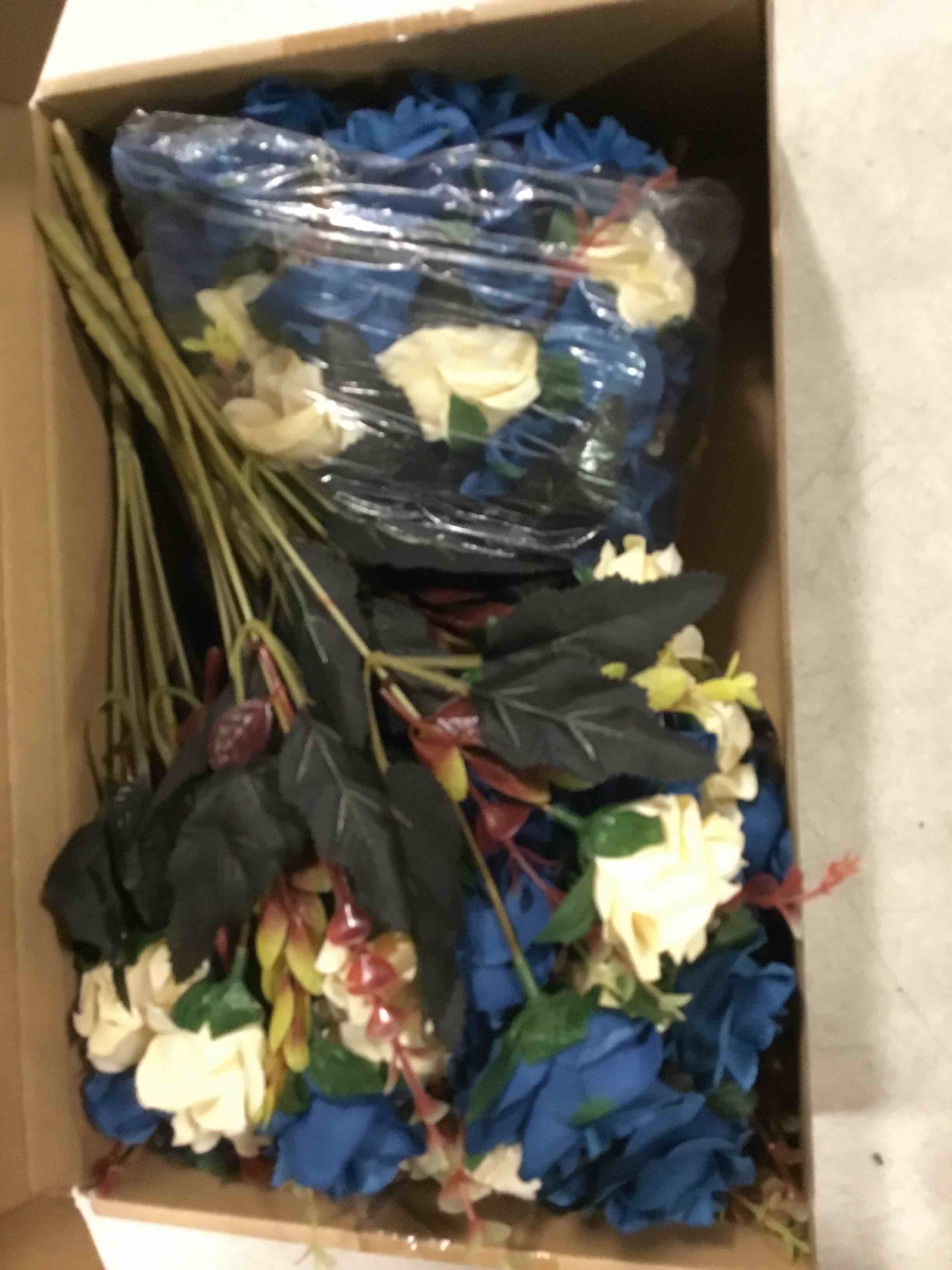 https://s3.amazonaws.com/lotting-images-prod/bidfta/BLU6856549_1722046076419.jpeg