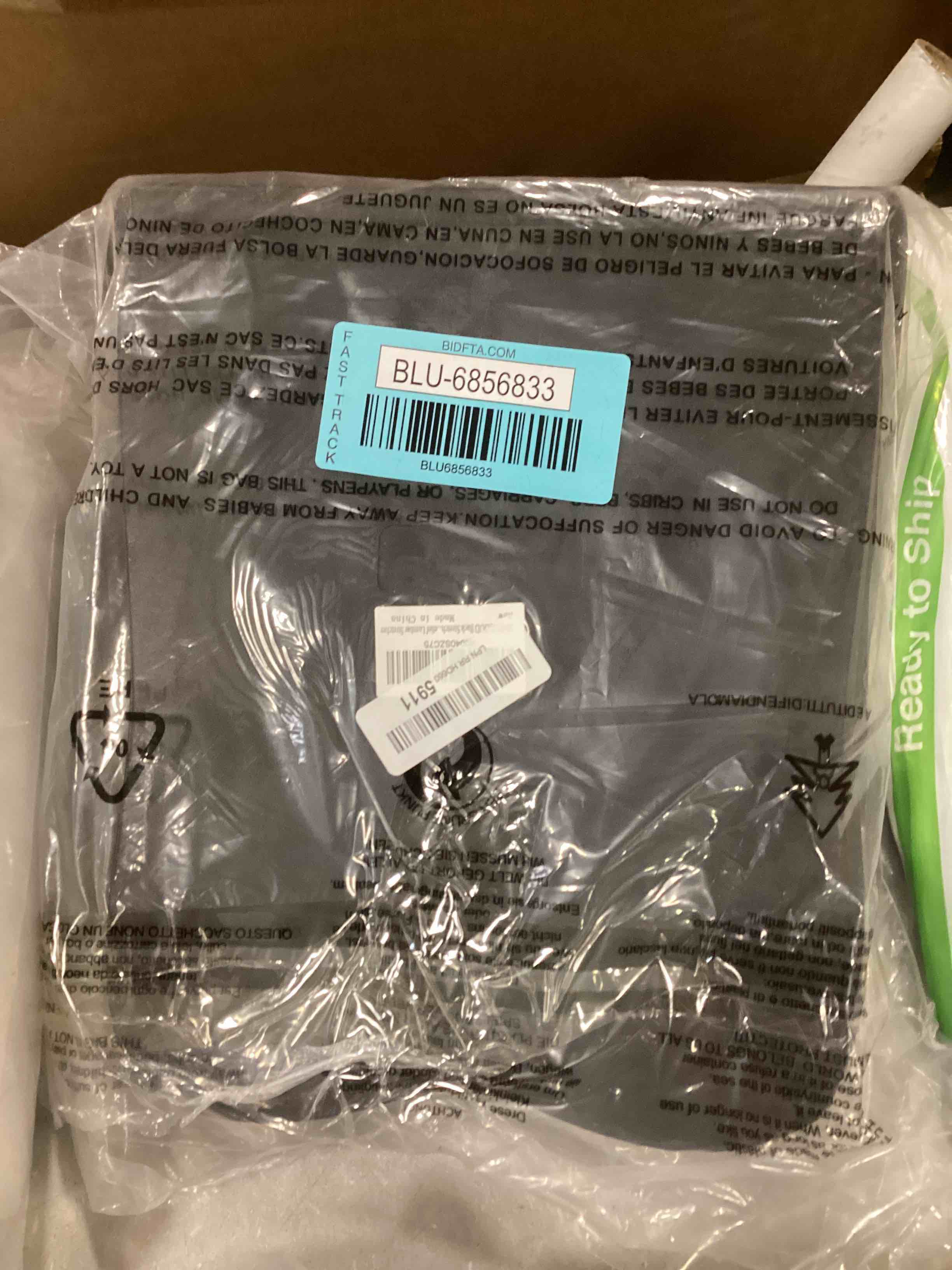 https://s3.amazonaws.com/lotting-images-prod/bidfta/BLU6856833_1722264231029.jpeg