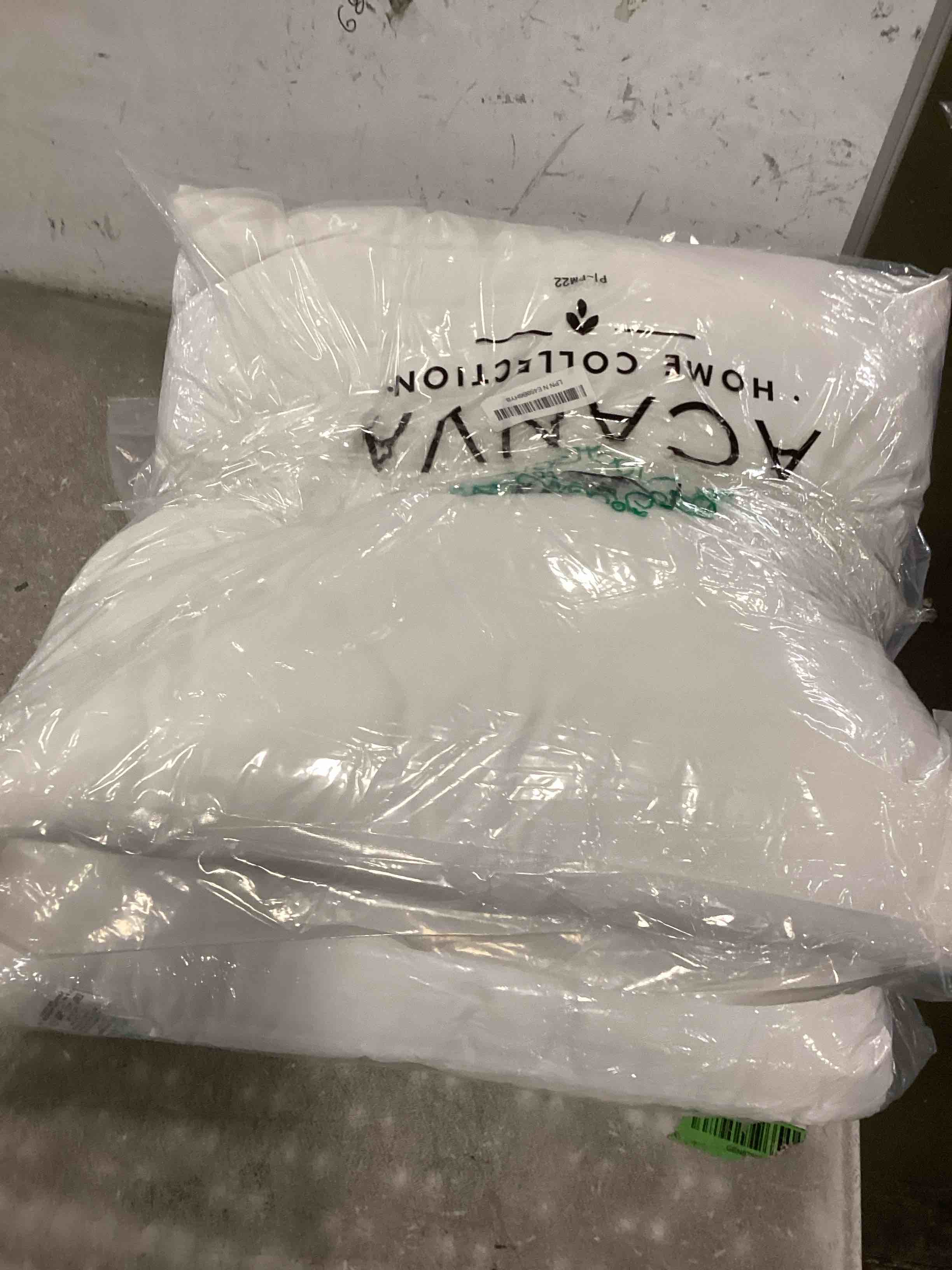 https://s3.amazonaws.com/lotting-images-prod/bidfta/BLU6857942_1721920343742.jpeg