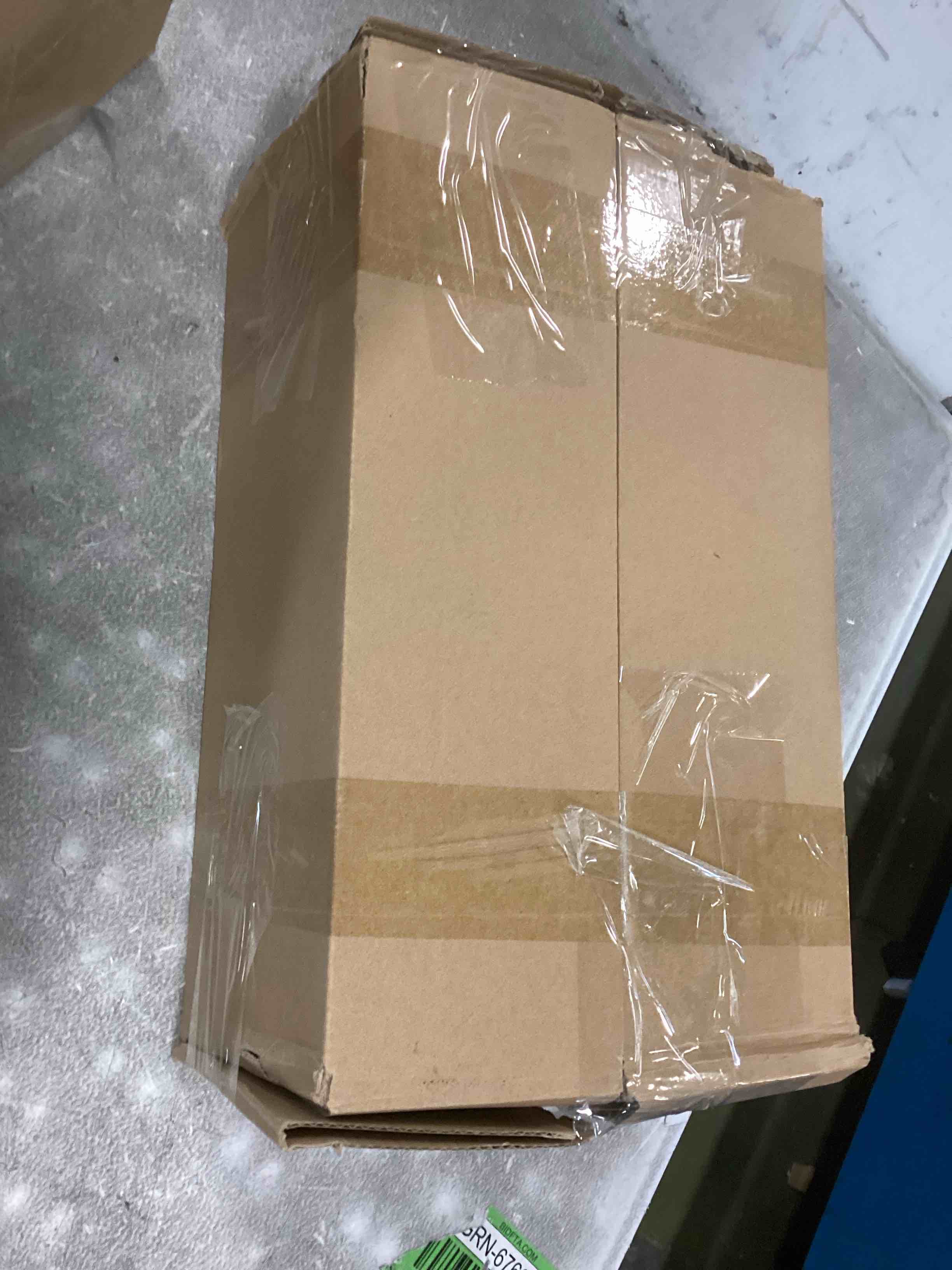 https://s3.amazonaws.com/lotting-images-prod/bidfta/BLU6857991_1721925222649.jpeg
