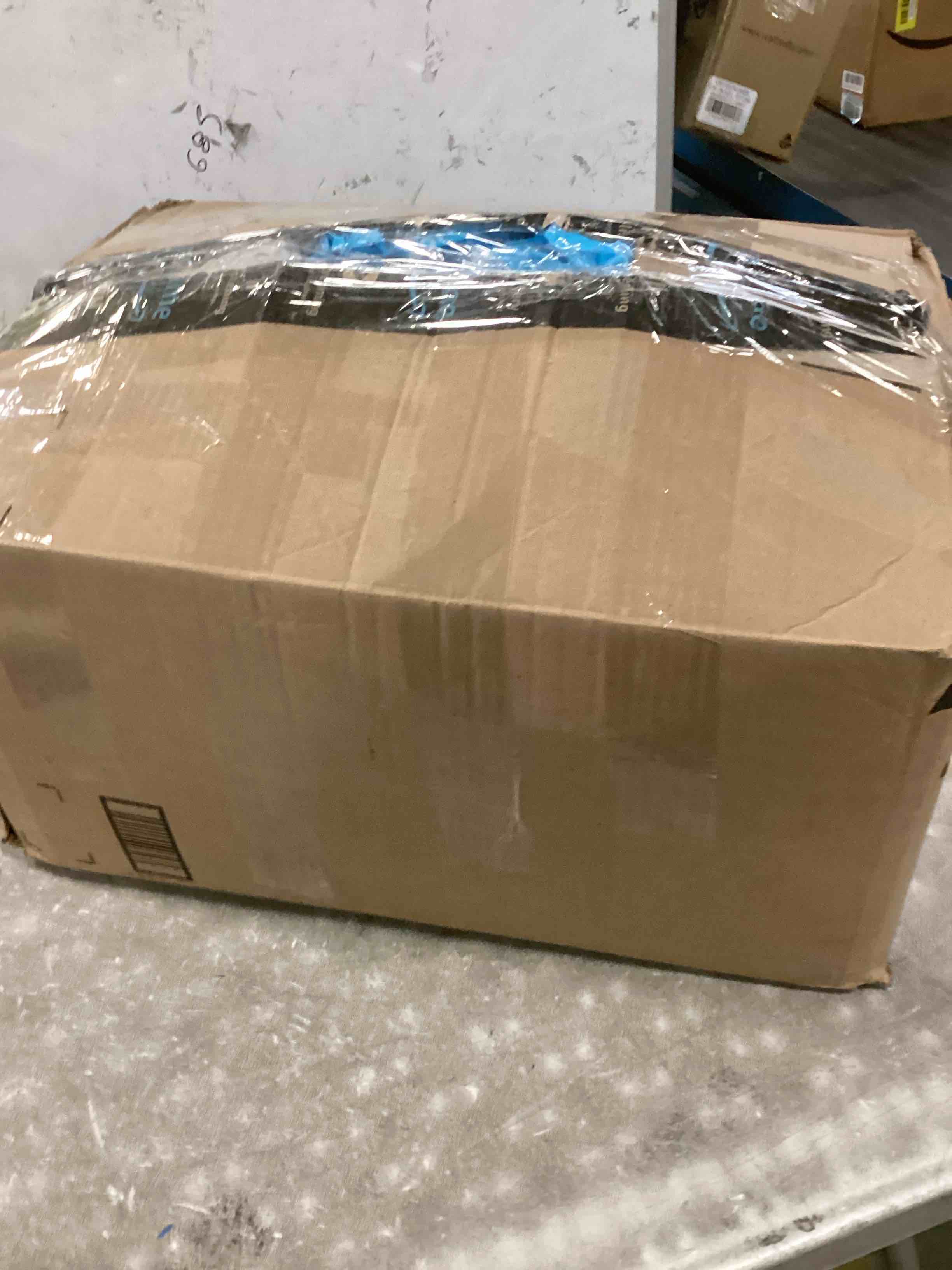 https://s3.amazonaws.com/lotting-images-prod/bidfta/BLU6858070_1721935993865.jpeg