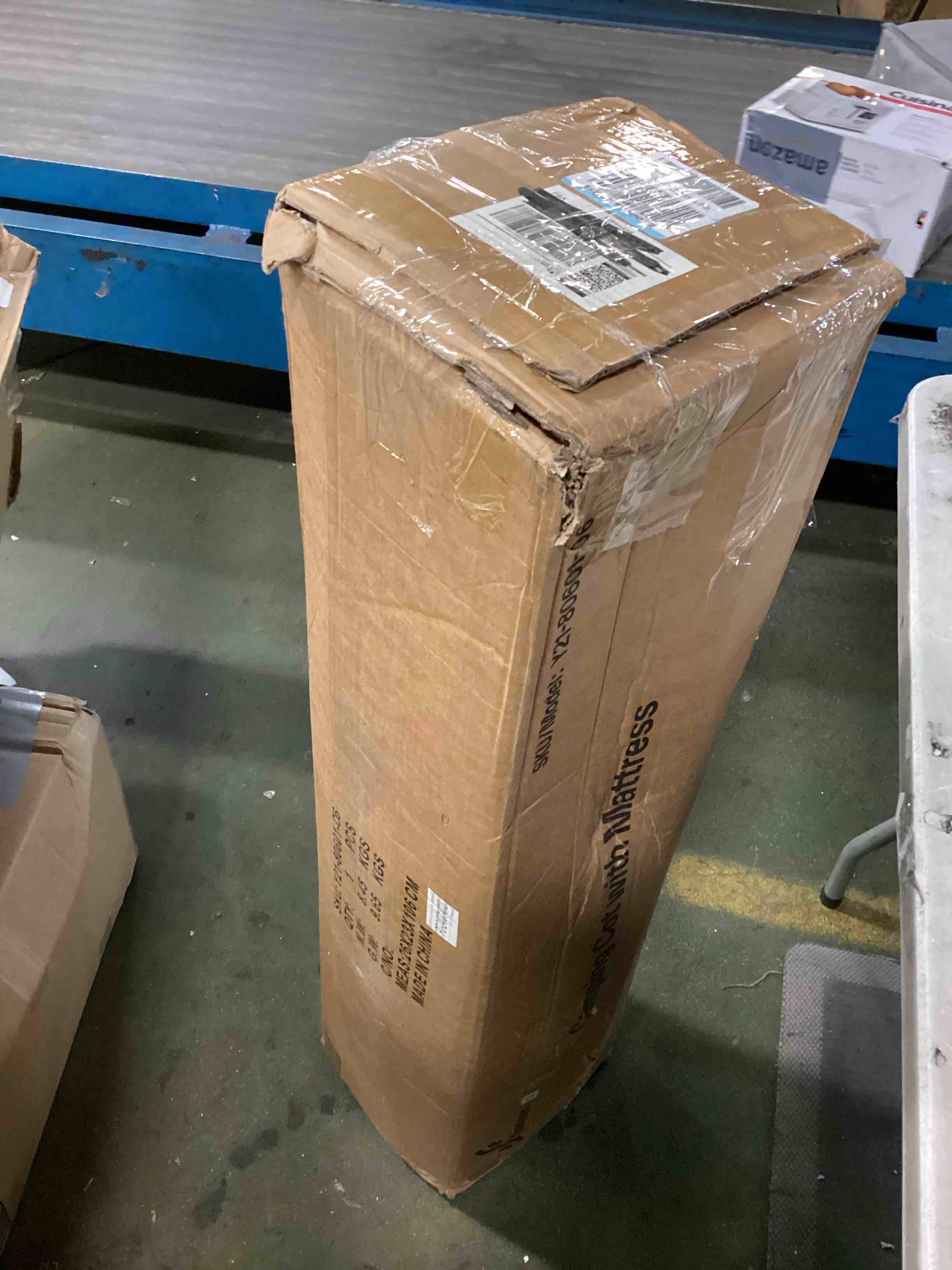 https://s3.amazonaws.com/lotting-images-prod/bidfta/BLU6858096_1721992432198.jpeg