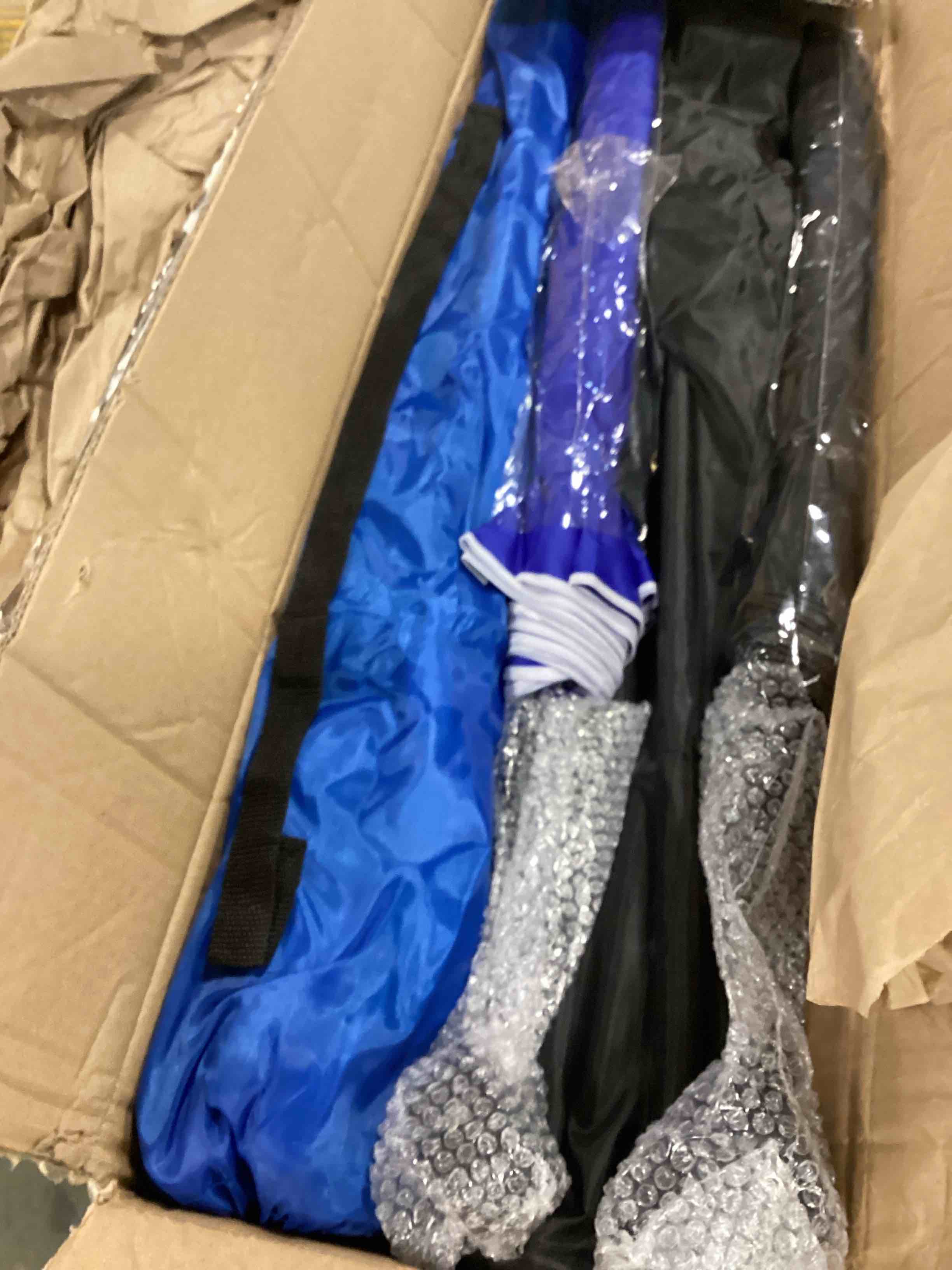 https://s3.amazonaws.com/lotting-images-prod/bidfta/BLU6858117_1721995199882.jpeg