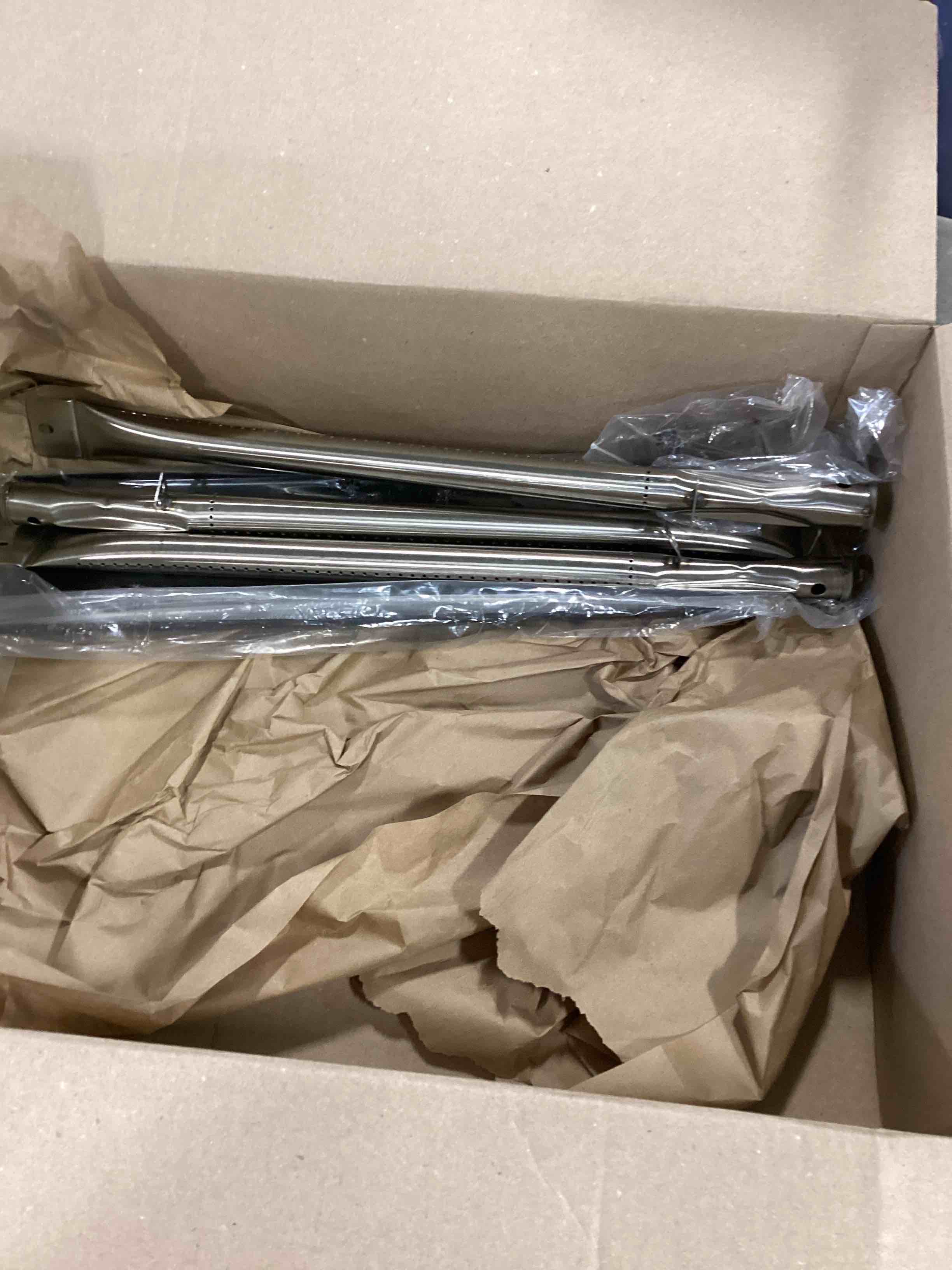 https://s3.amazonaws.com/lotting-images-prod/bidfta/BLU6858251_1722010415816.jpeg