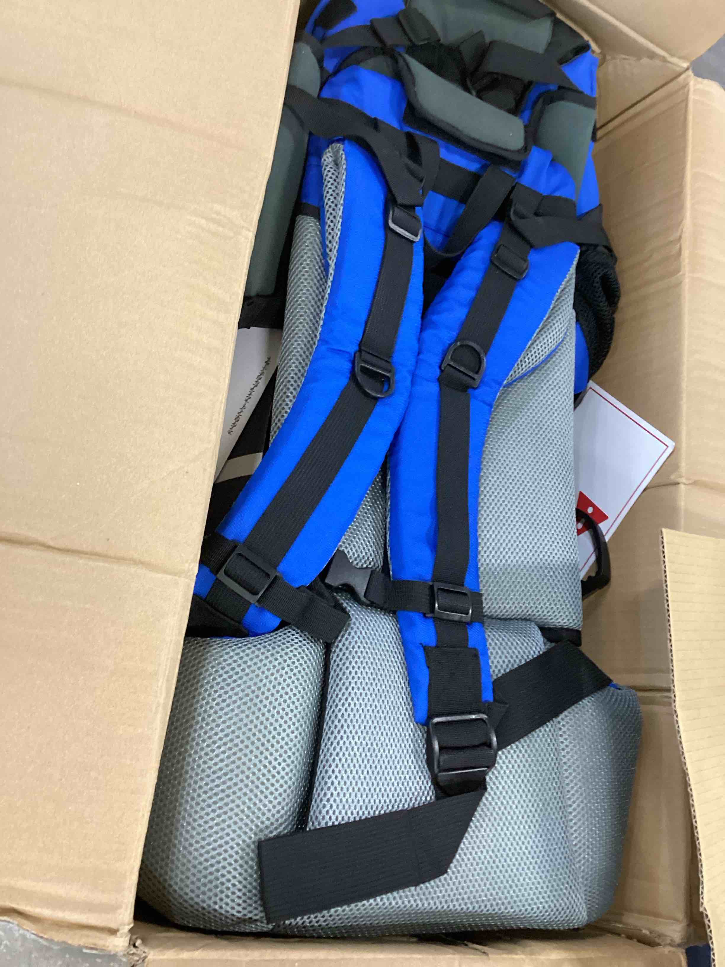 https://s3.amazonaws.com/lotting-images-prod/bidfta/BLU6858309_1722017214809.jpeg