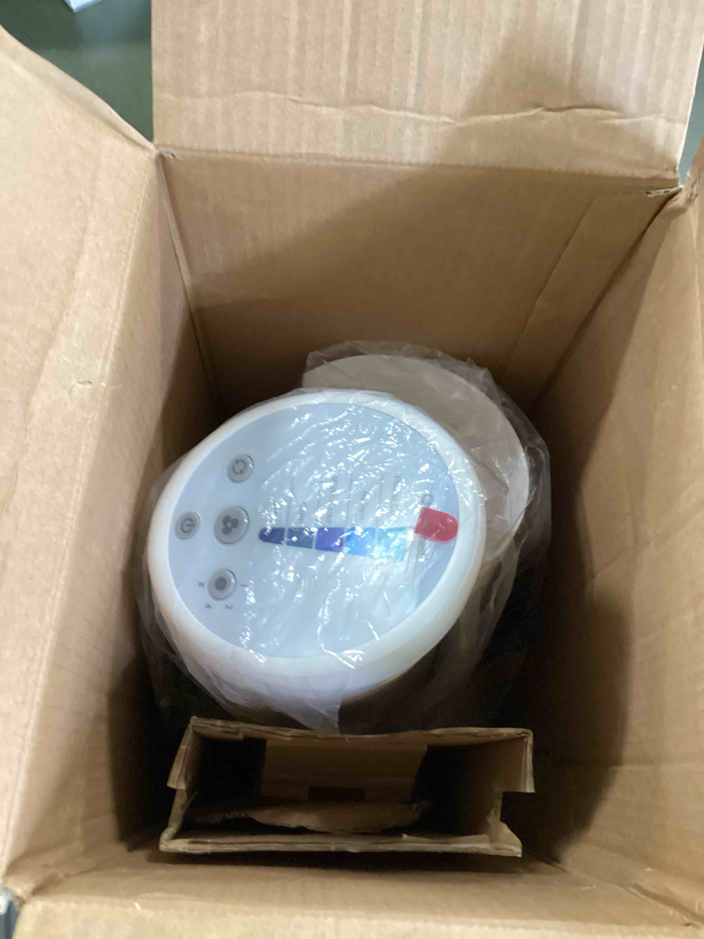 https://s3.amazonaws.com/lotting-images-prod/bidfta/BLU6859112_1721845656328.jpeg