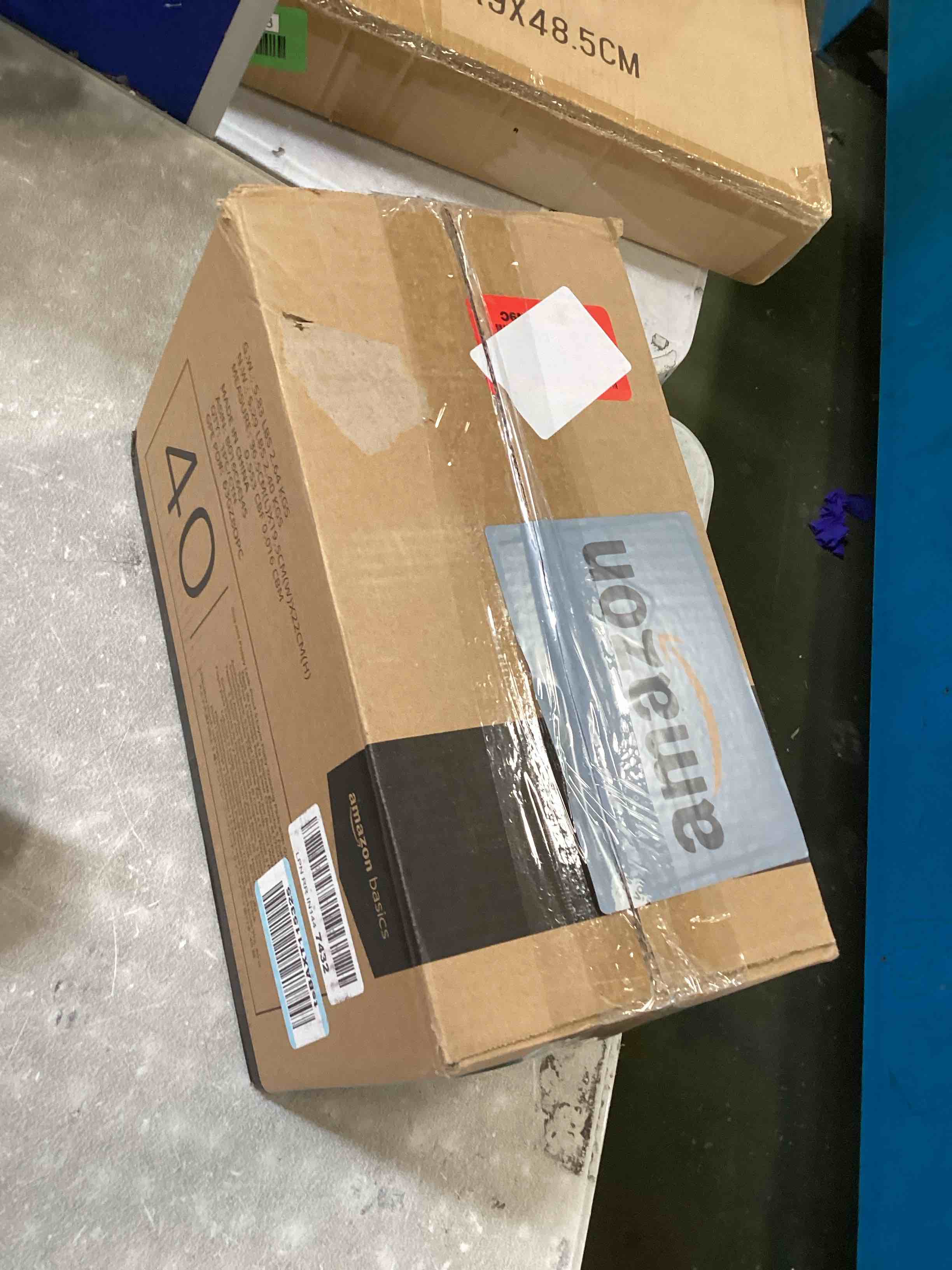https://s3.amazonaws.com/lotting-images-prod/bidfta/BLU6859571_1722014394714.jpeg