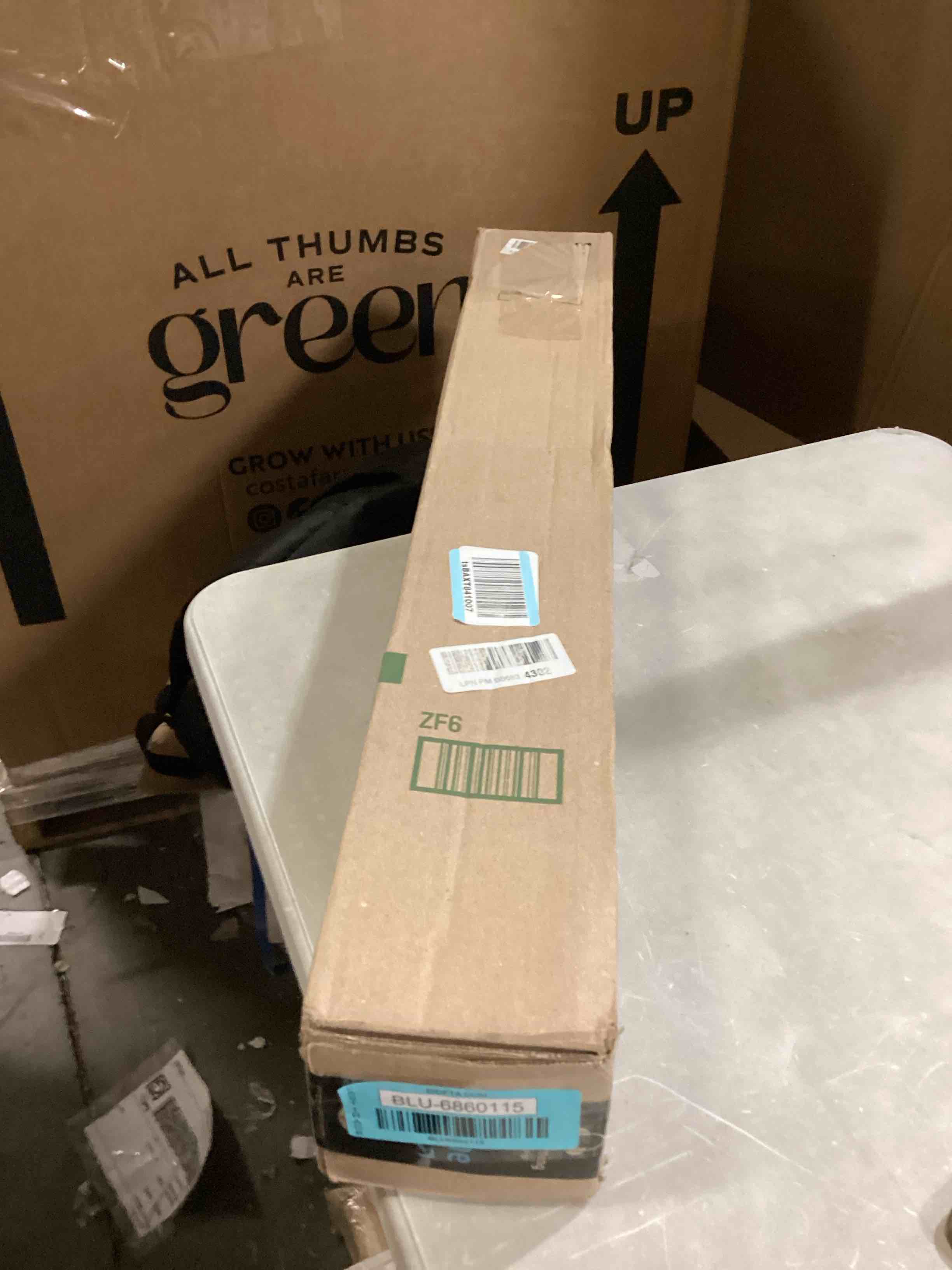 https://s3.amazonaws.com/lotting-images-prod/bidfta/BLU6860115_1730831055787.jpeg