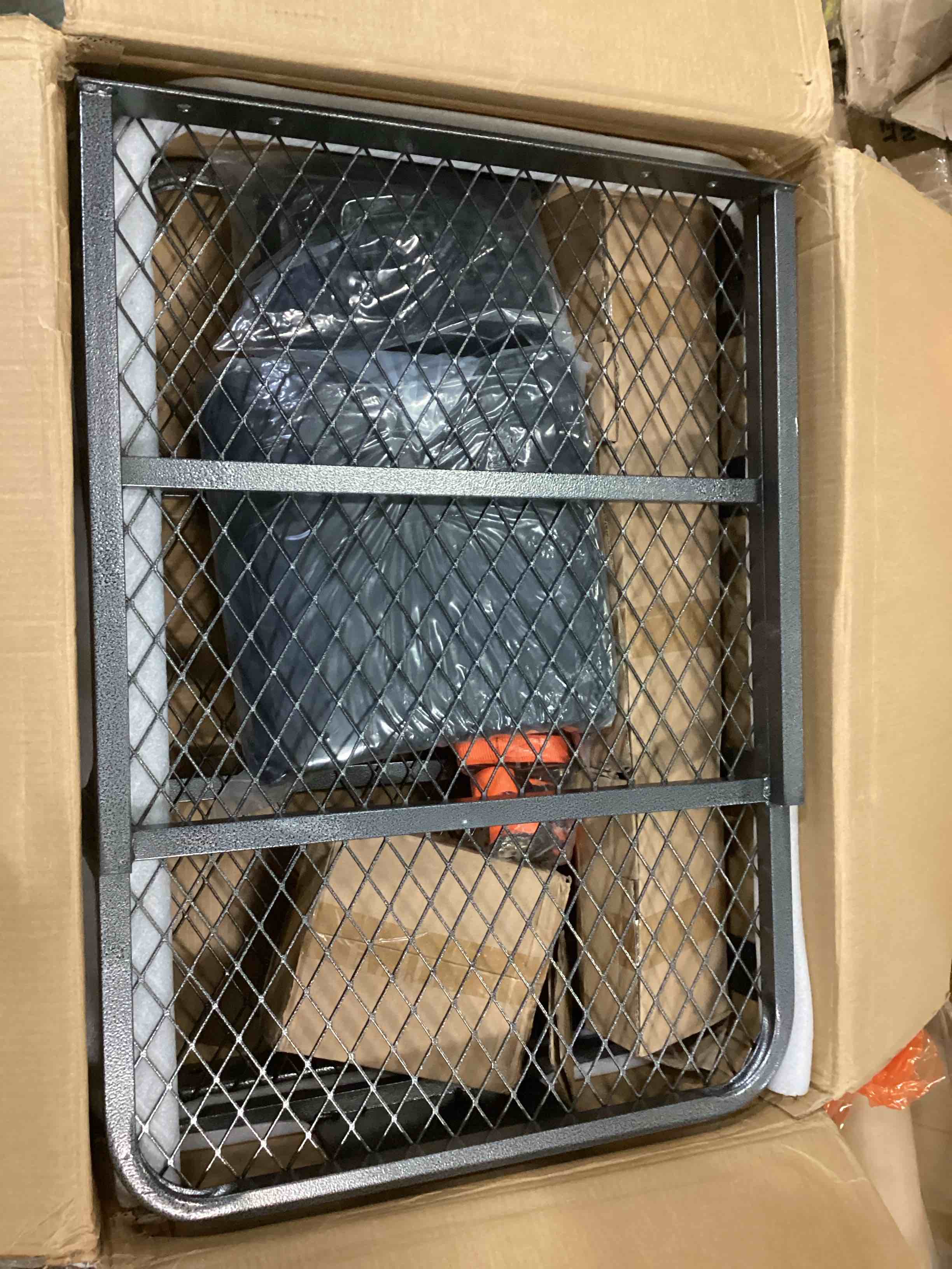 https://s3.amazonaws.com/lotting-images-prod/bidfta/BLU6860307_1731001358983.jpeg