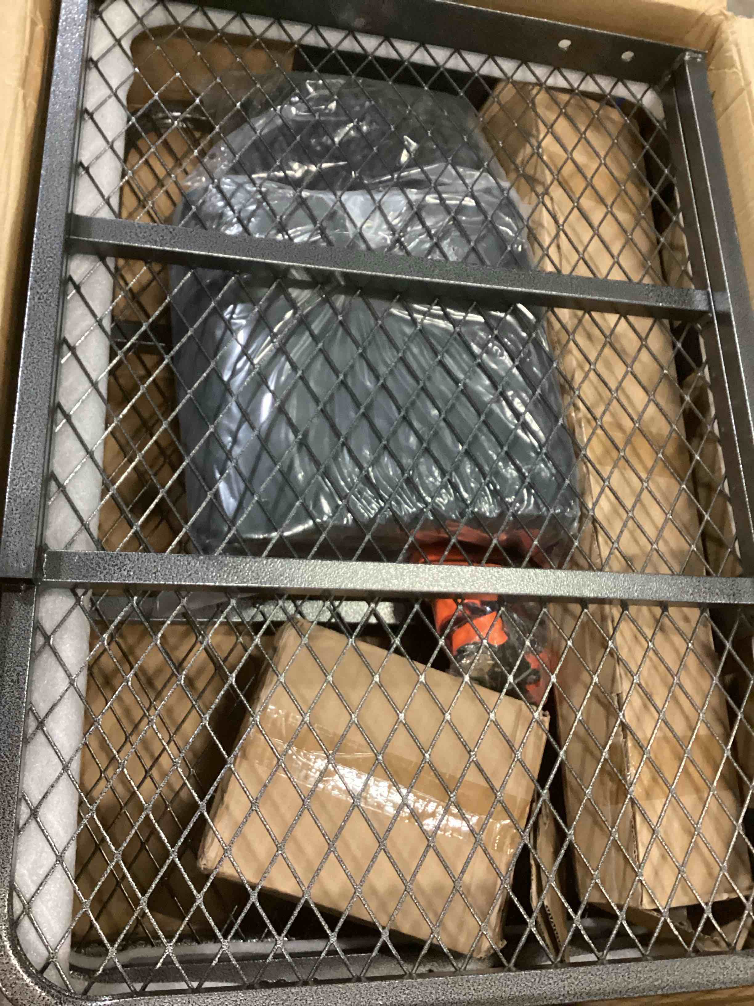 https://s3.amazonaws.com/lotting-images-prod/bidfta/BLU6860307_1731001361862.jpeg