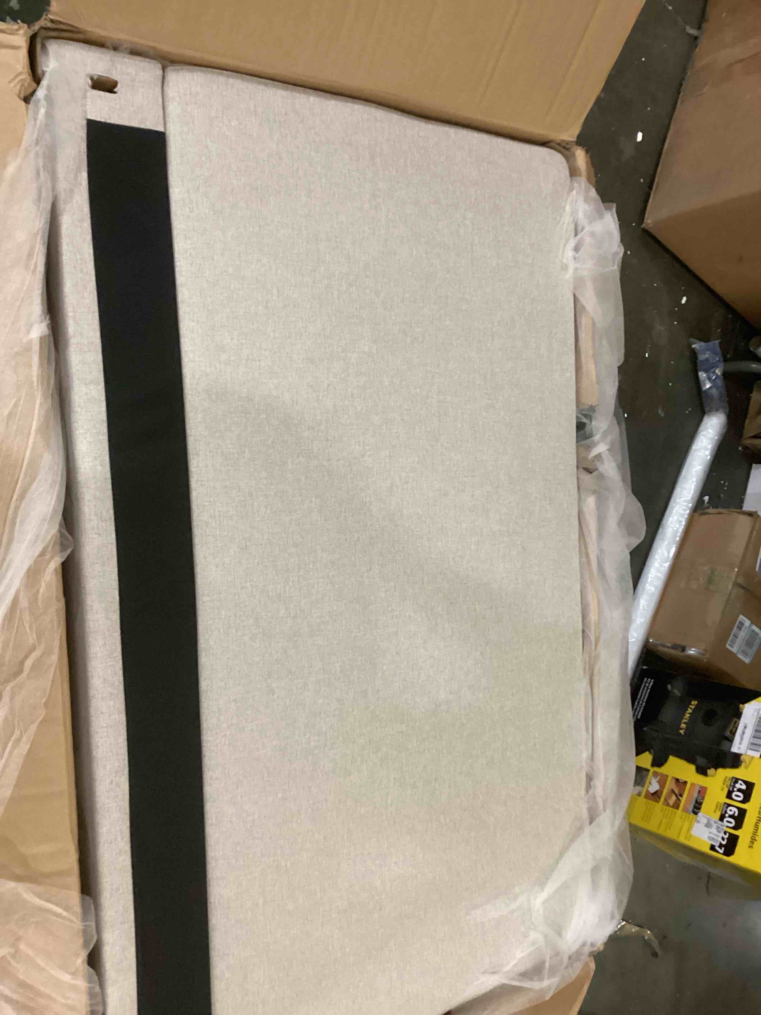 https://s3.amazonaws.com/lotting-images-prod/bidfta/BLU6860321_1731005233748.jpeg
