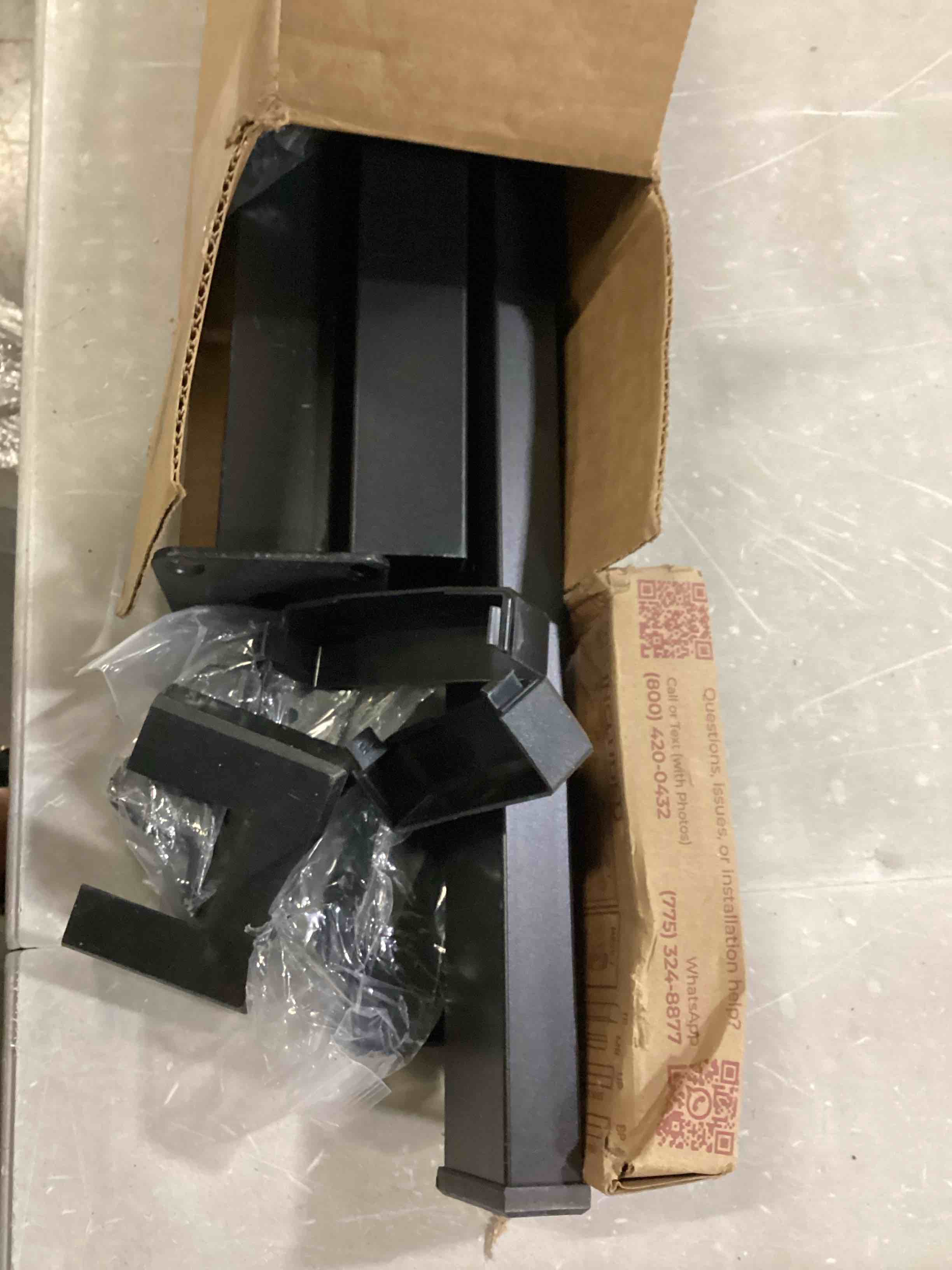 https://s3.amazonaws.com/lotting-images-prod/bidfta/BLU6861073_1732113058839.jpeg