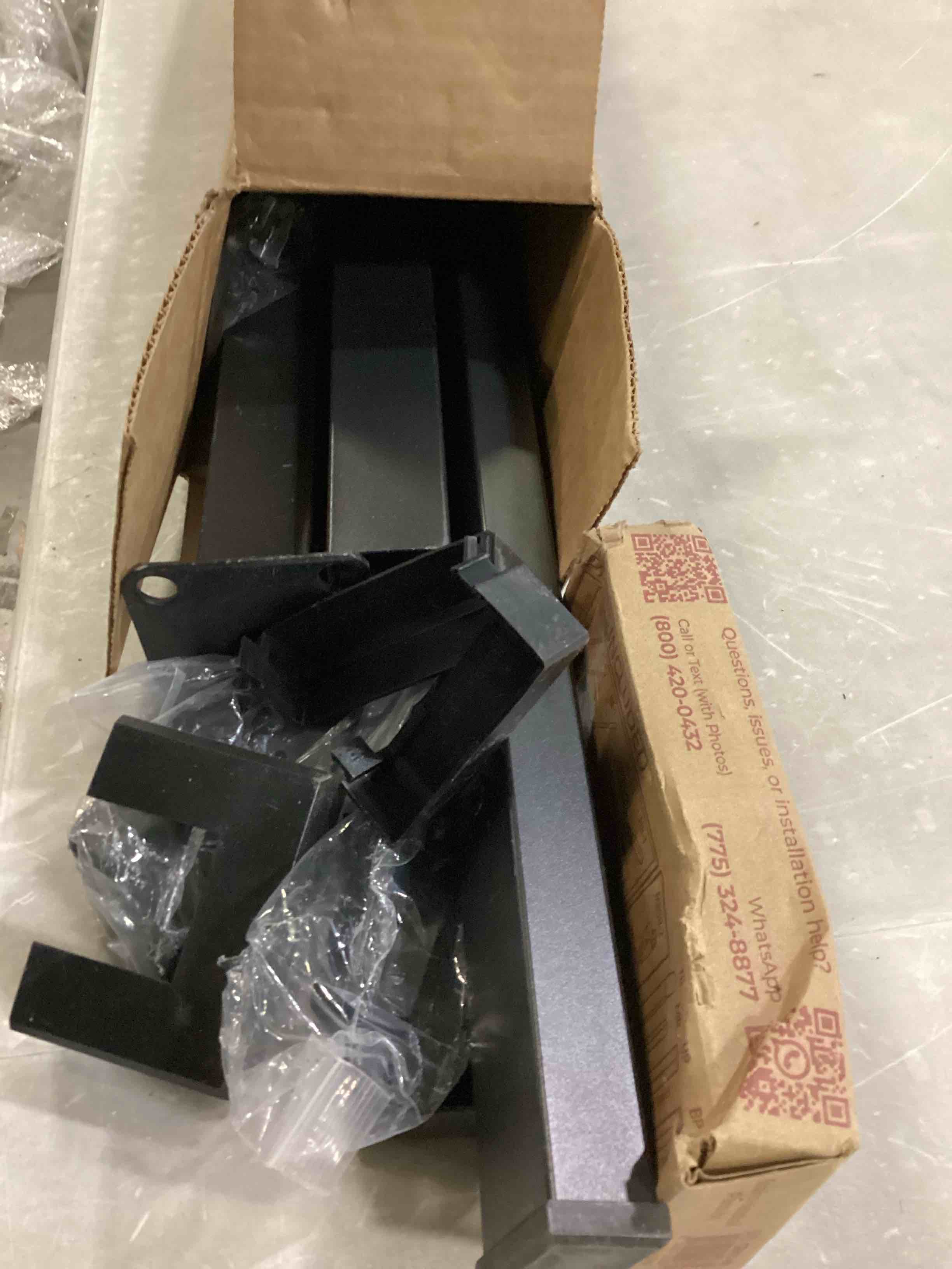 https://s3.amazonaws.com/lotting-images-prod/bidfta/BLU6861073_1732113061084.jpeg