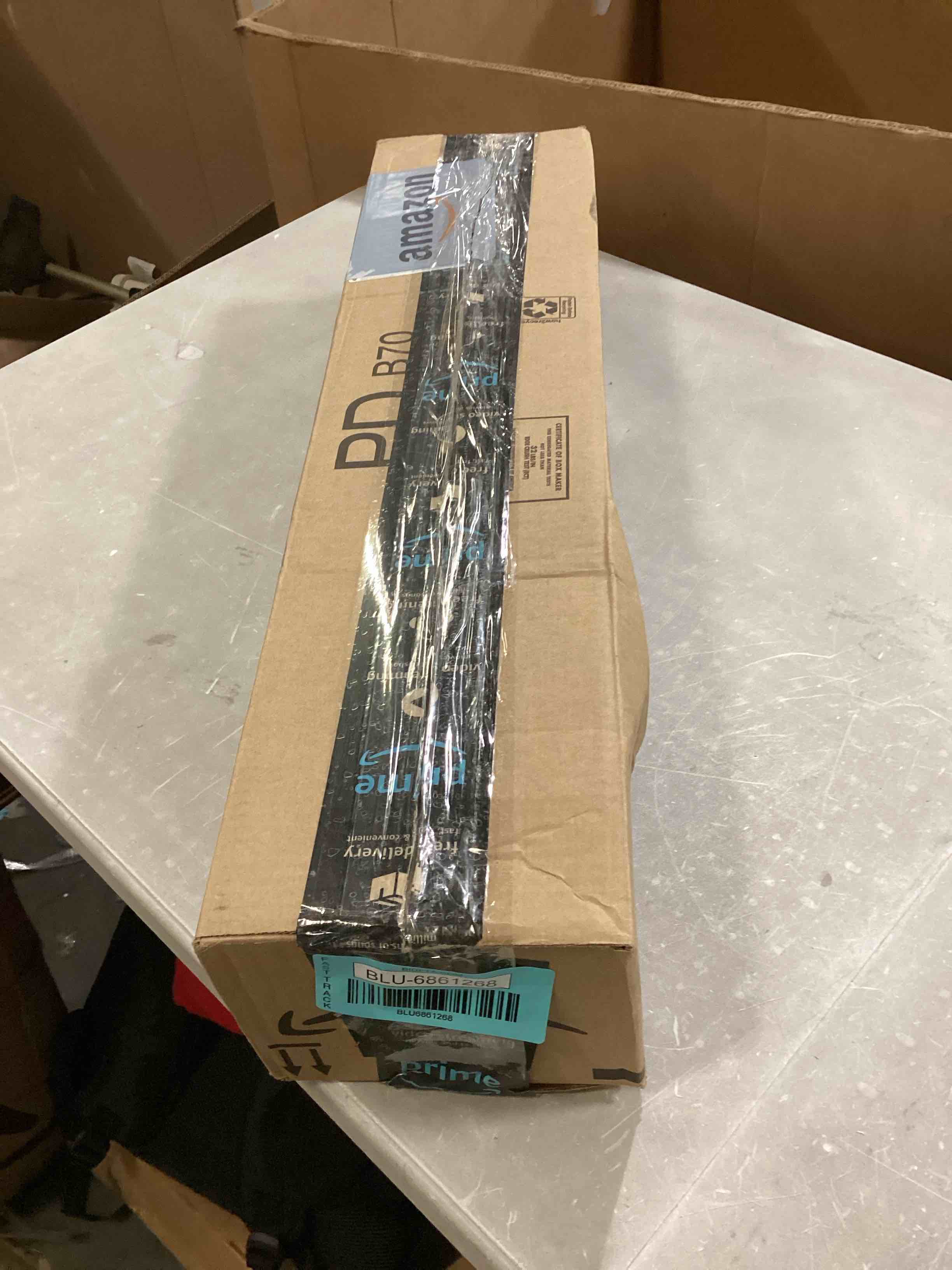 https://s3.amazonaws.com/lotting-images-prod/bidfta/BLU6861268_1732211576979.jpeg