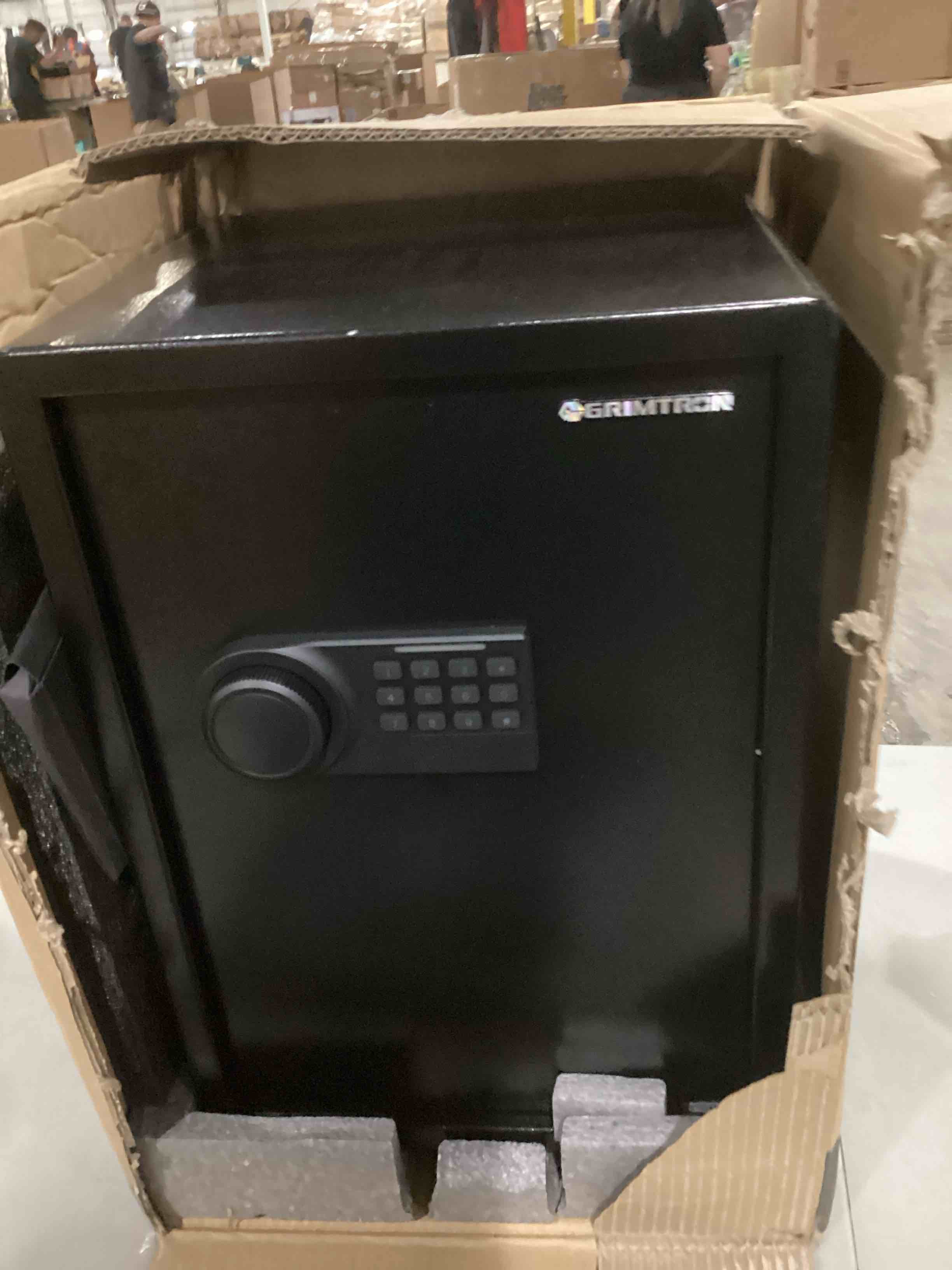 https://s3.amazonaws.com/lotting-images-prod/bidfta/BLU6861464_1730143204759.jpeg