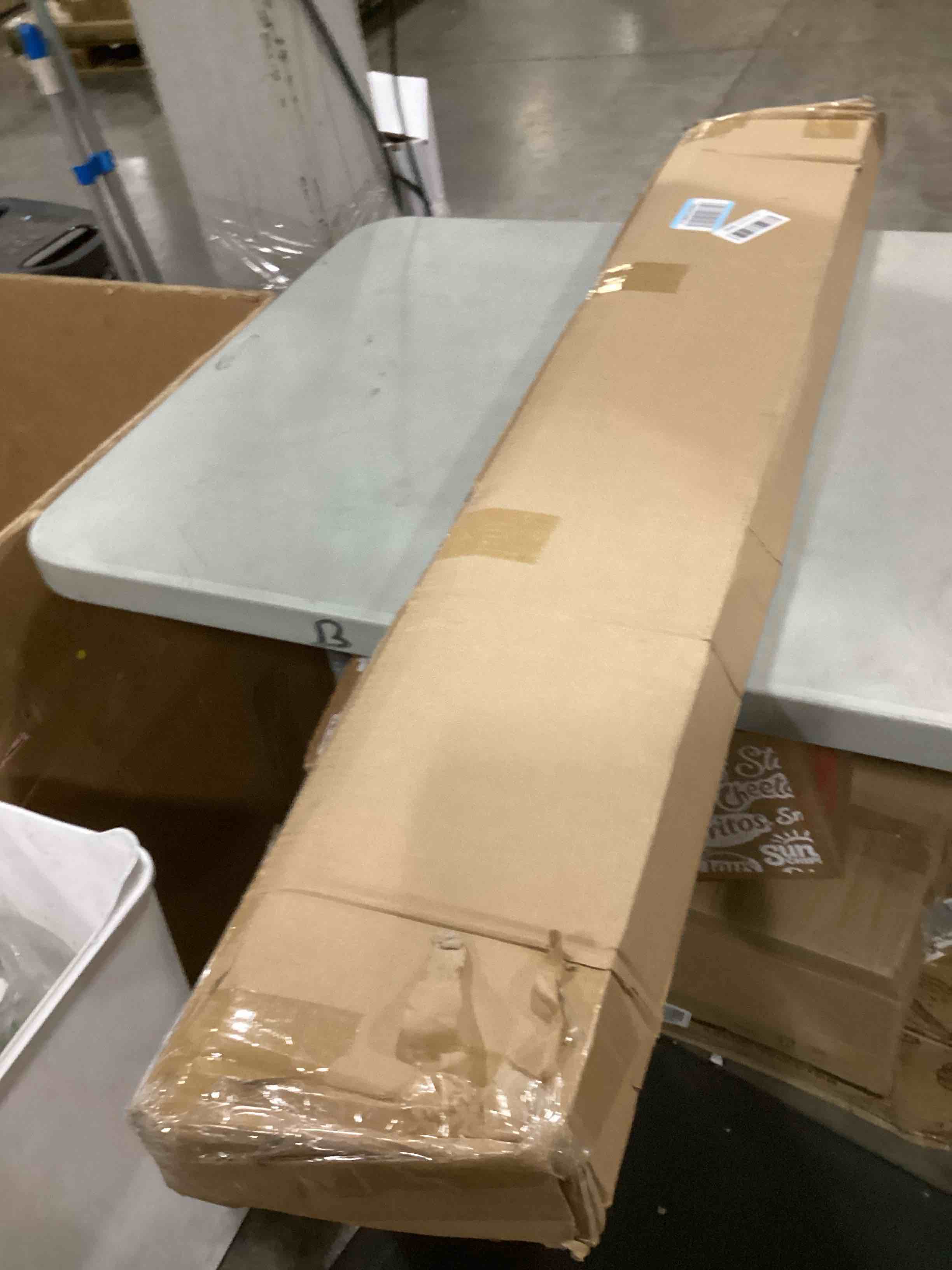 Marretoo for Jeep Cherokee Cargo Cover 2019 2020 2021 2022 2023for Jeep Cherokee Accessories Black Retractable Trunk Cover Security Shield Shade