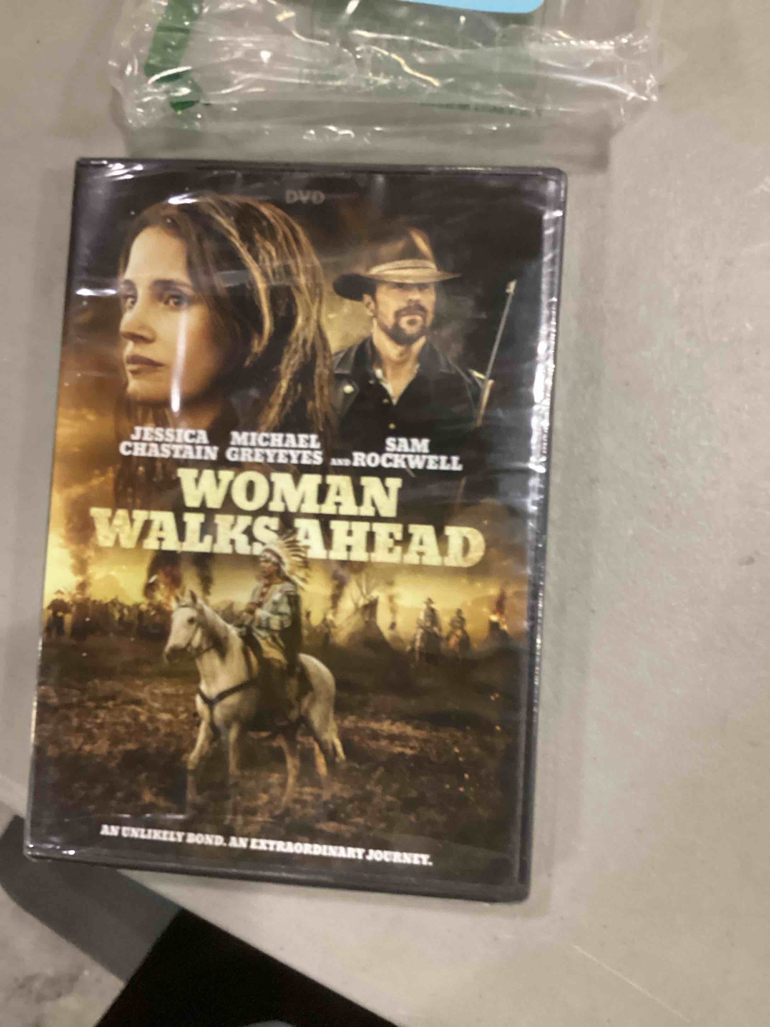 https://s3.amazonaws.com/lotting-images-prod/bidfta/BLU6861824_1730300146087.jpeg