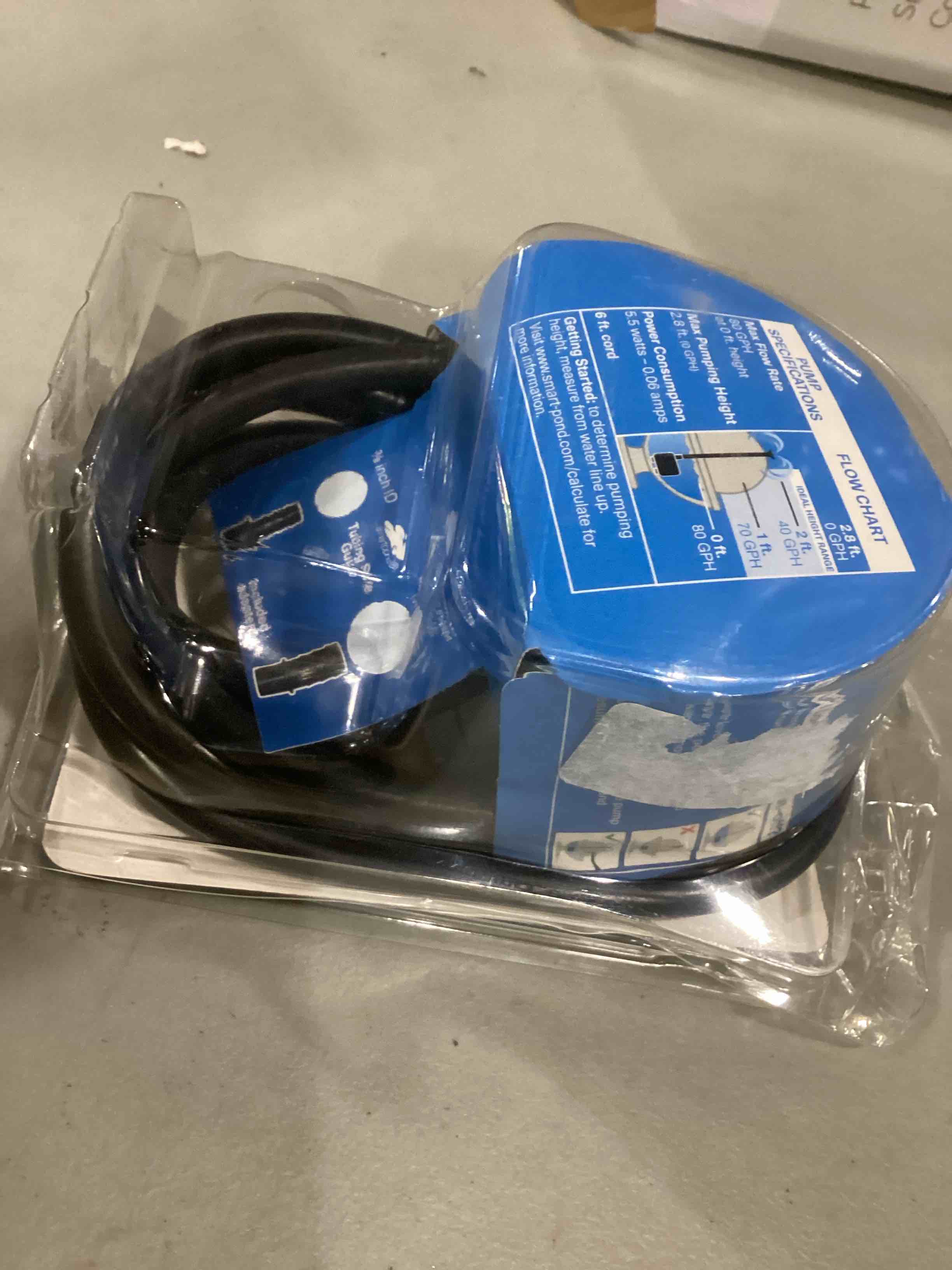 https://s3.amazonaws.com/lotting-images-prod/bidfta/BLU6862218_1730481995163.jpeg