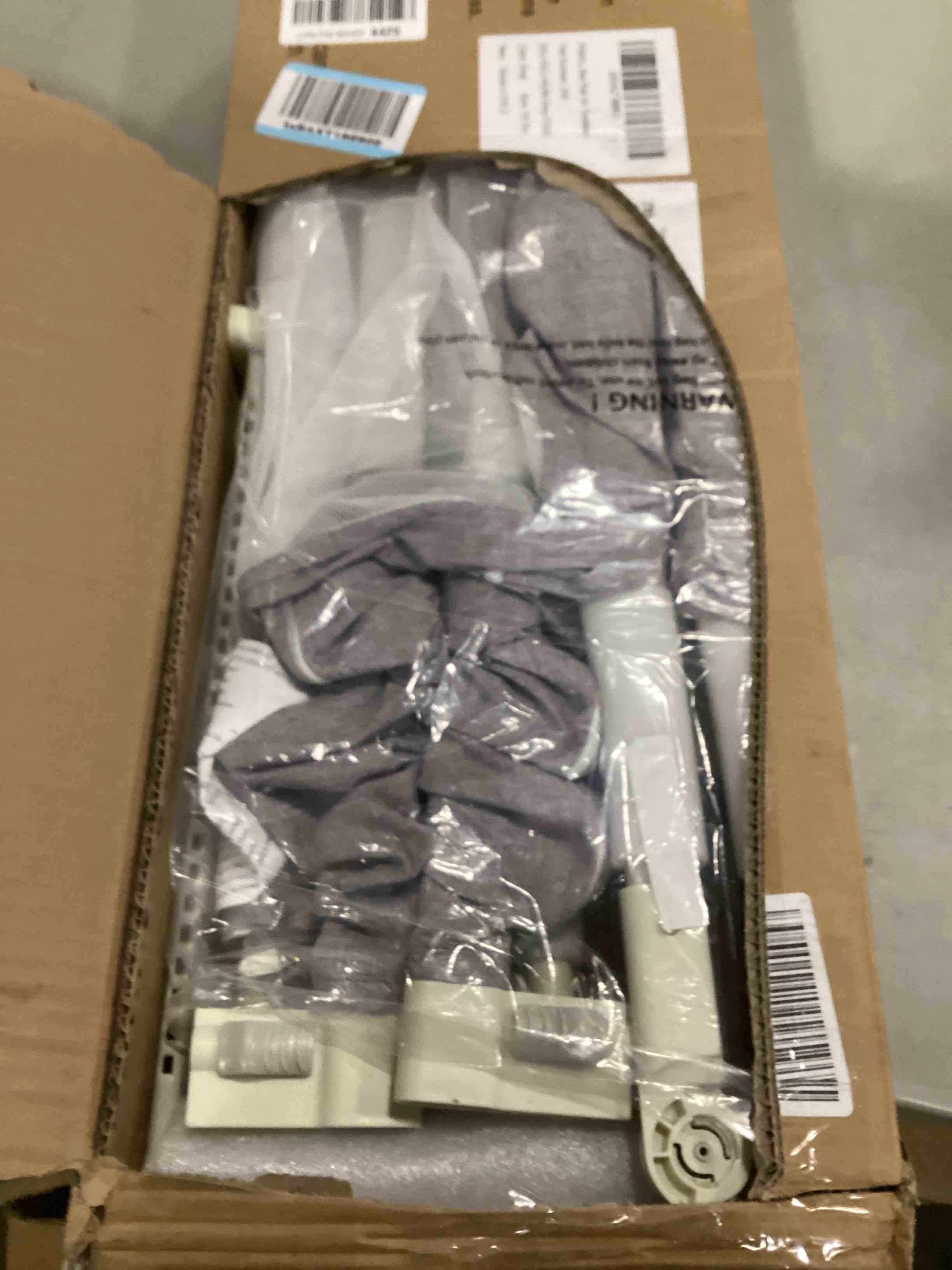 https://s3.amazonaws.com/lotting-images-prod/bidfta/BLU6862294_1730560910607.jpeg