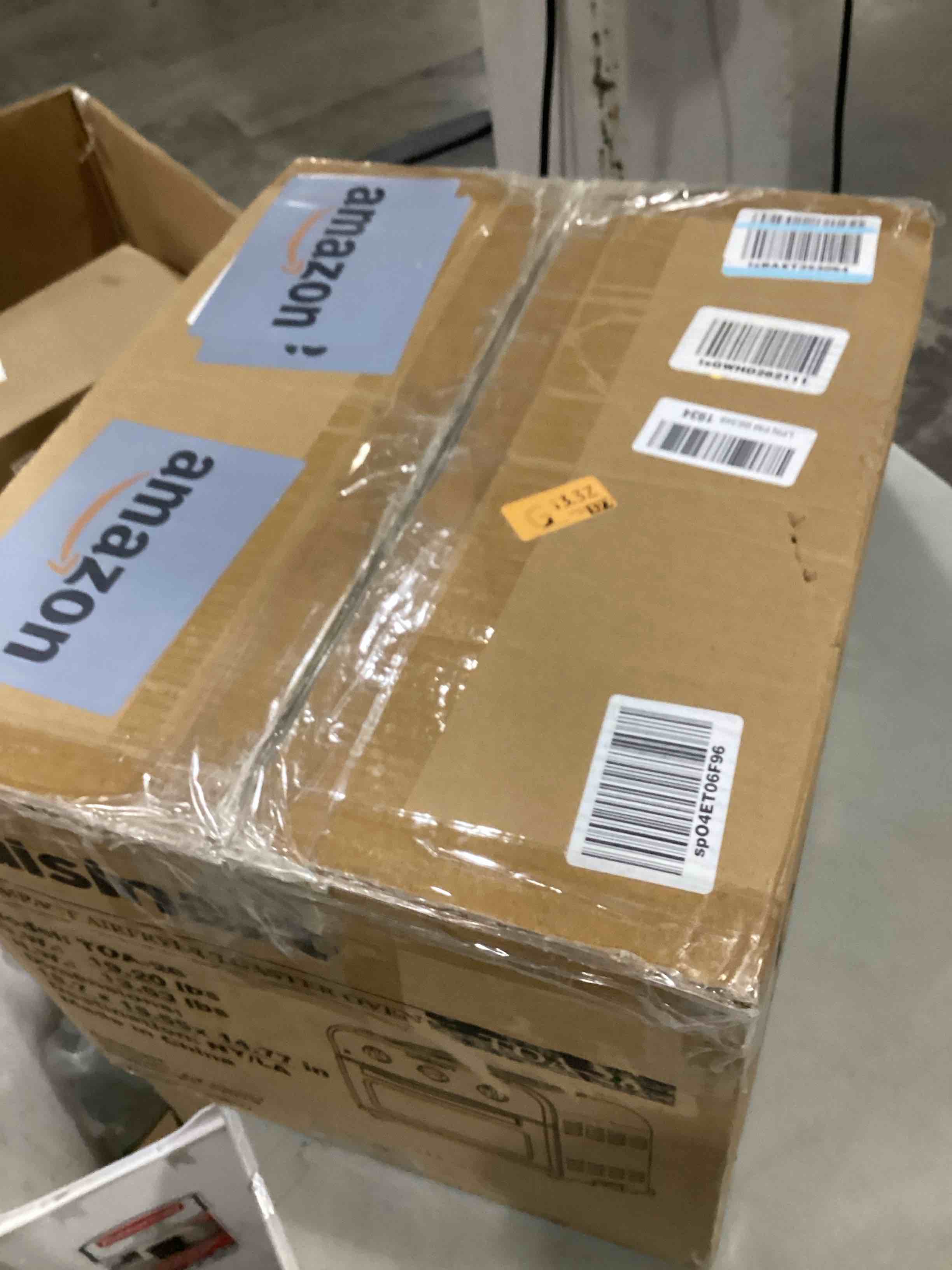 https://s3.amazonaws.com/lotting-images-prod/bidfta/BLU6862311_1730558024431.jpeg