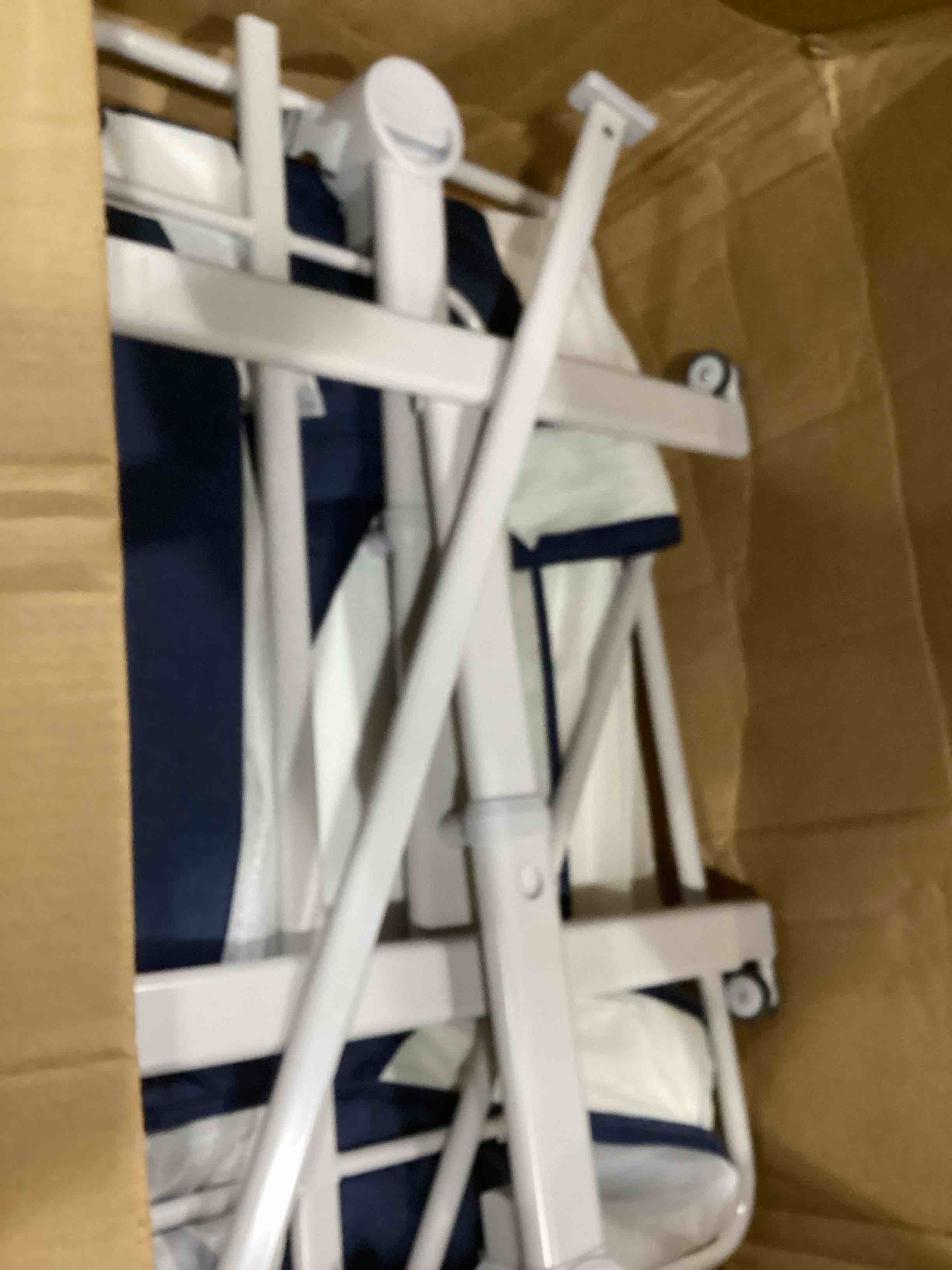 https://s3.amazonaws.com/lotting-images-prod/bidfta/BLU6862570_1730811839412.jpeg