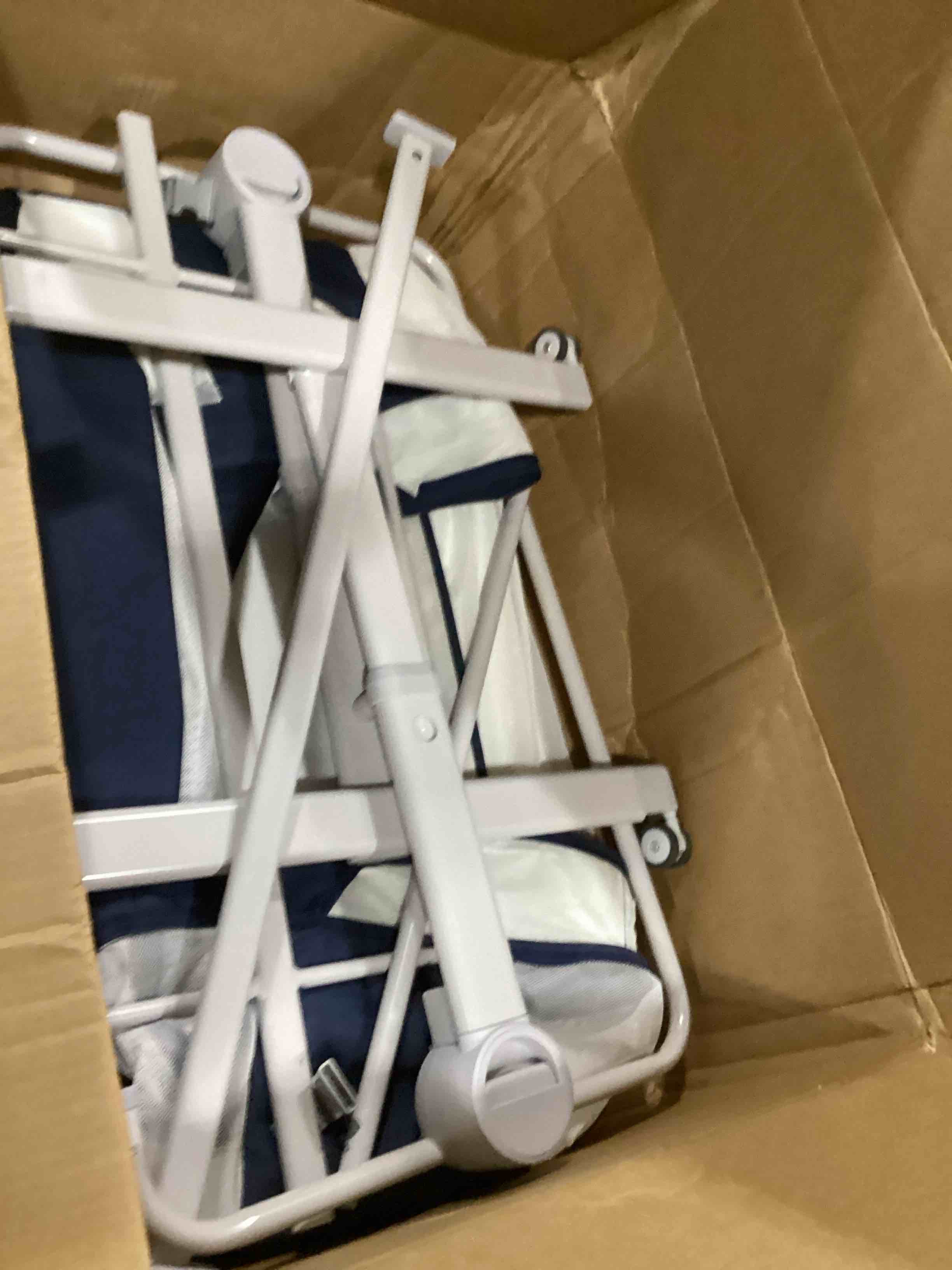 https://s3.amazonaws.com/lotting-images-prod/bidfta/BLU6862570_1730811841233.jpeg